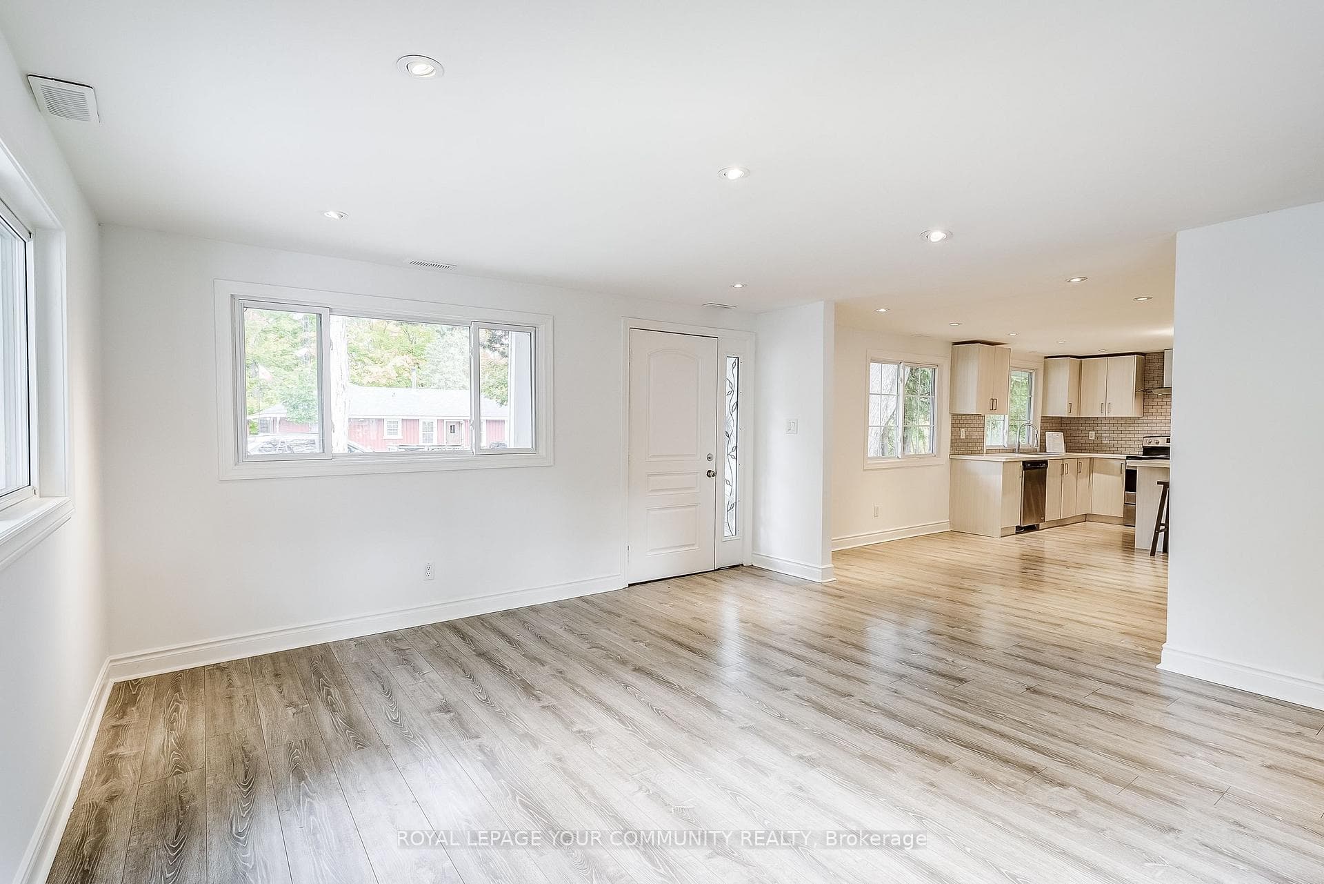 15 Corners Avenue photo 6