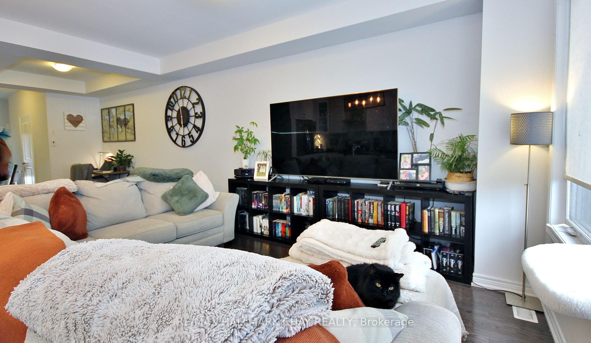 1319 Lawson Street photo 5