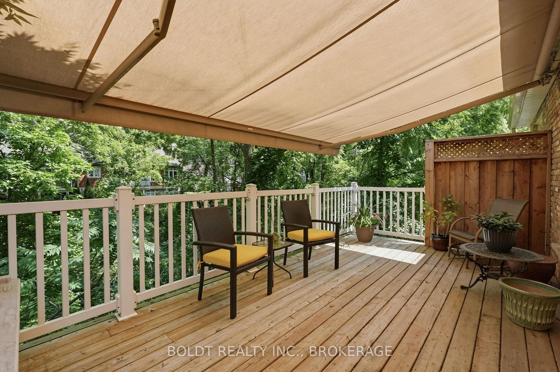 Electric awning