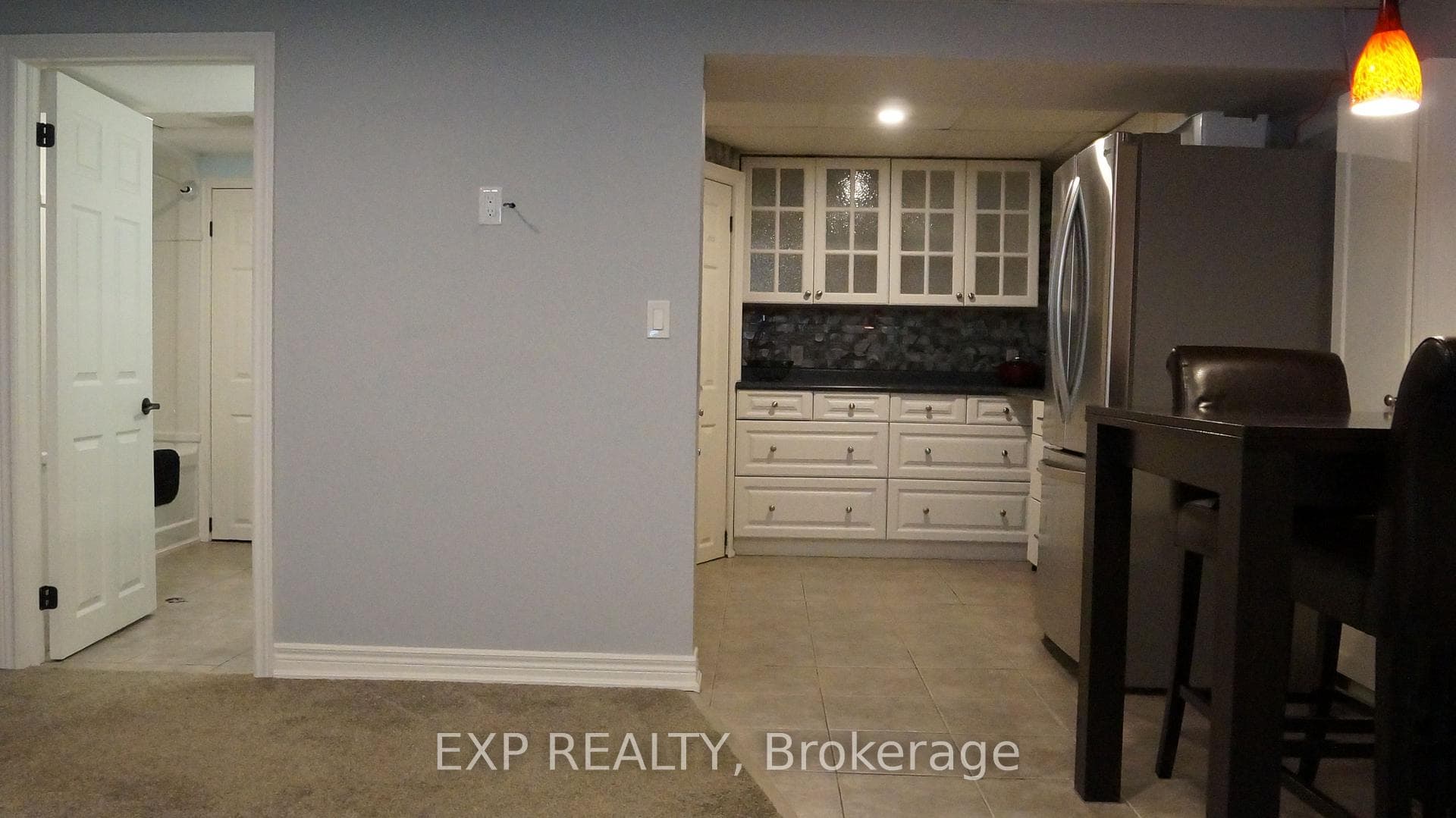249 Whitelock Street photo 31