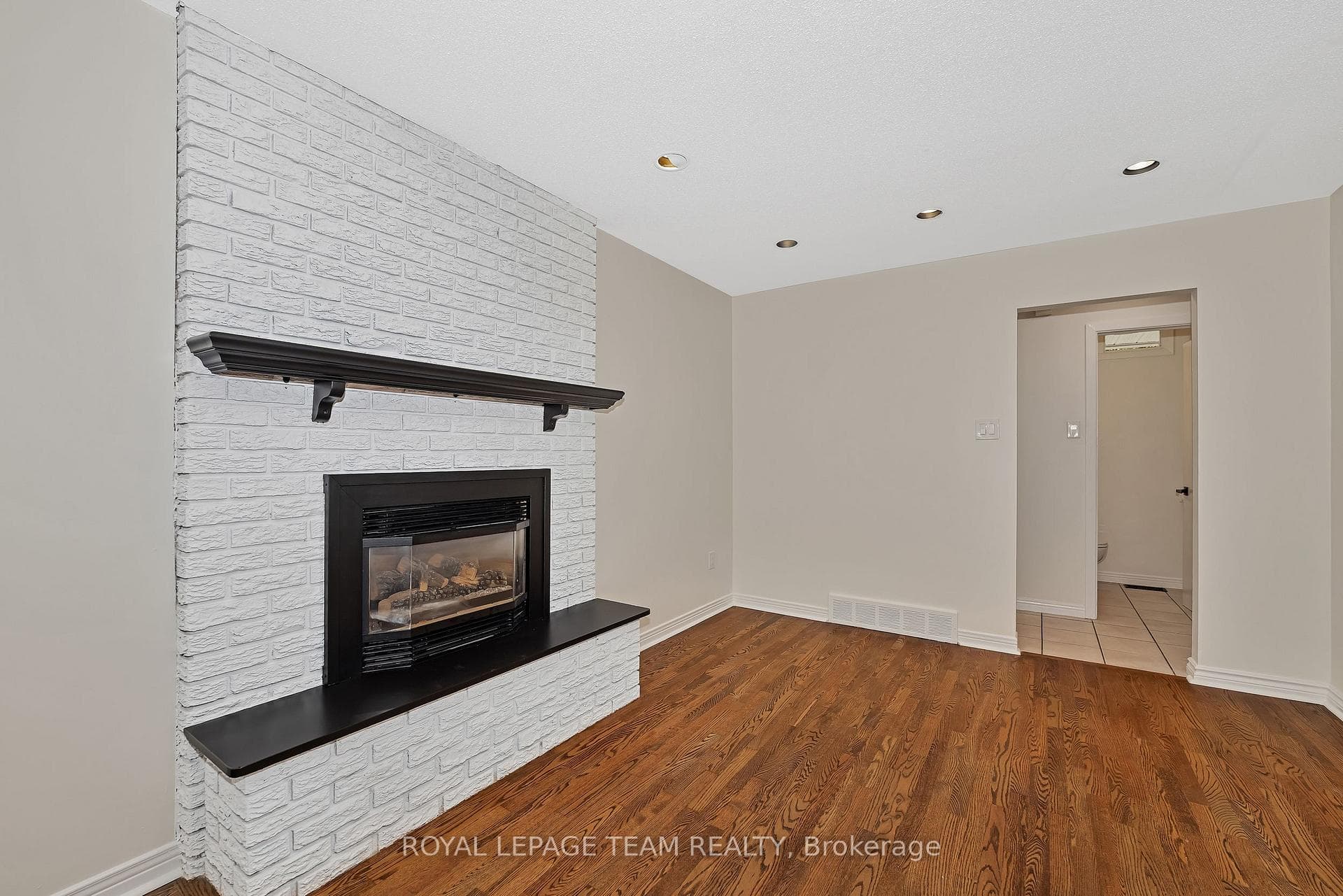 1825 Yale Avenue photo 18