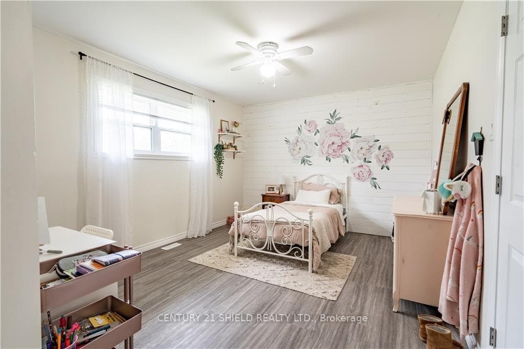 20362 CONCESSION 8 Road photo 13