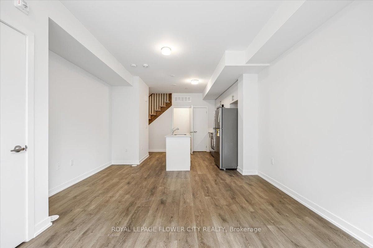 3421 Ridgeway Drive Unit 3 photo 11