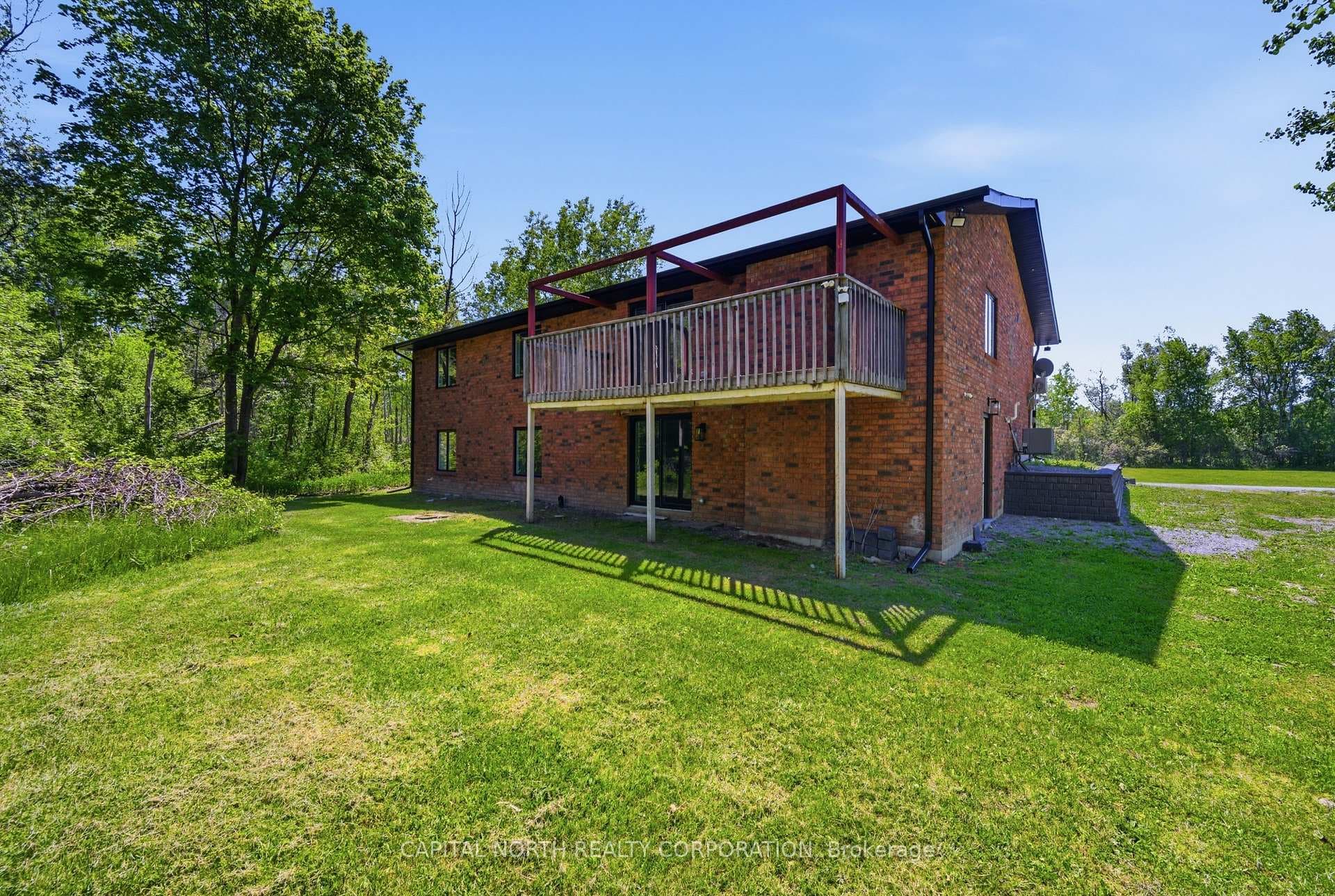 26375 Woodbine Avenue photo 40