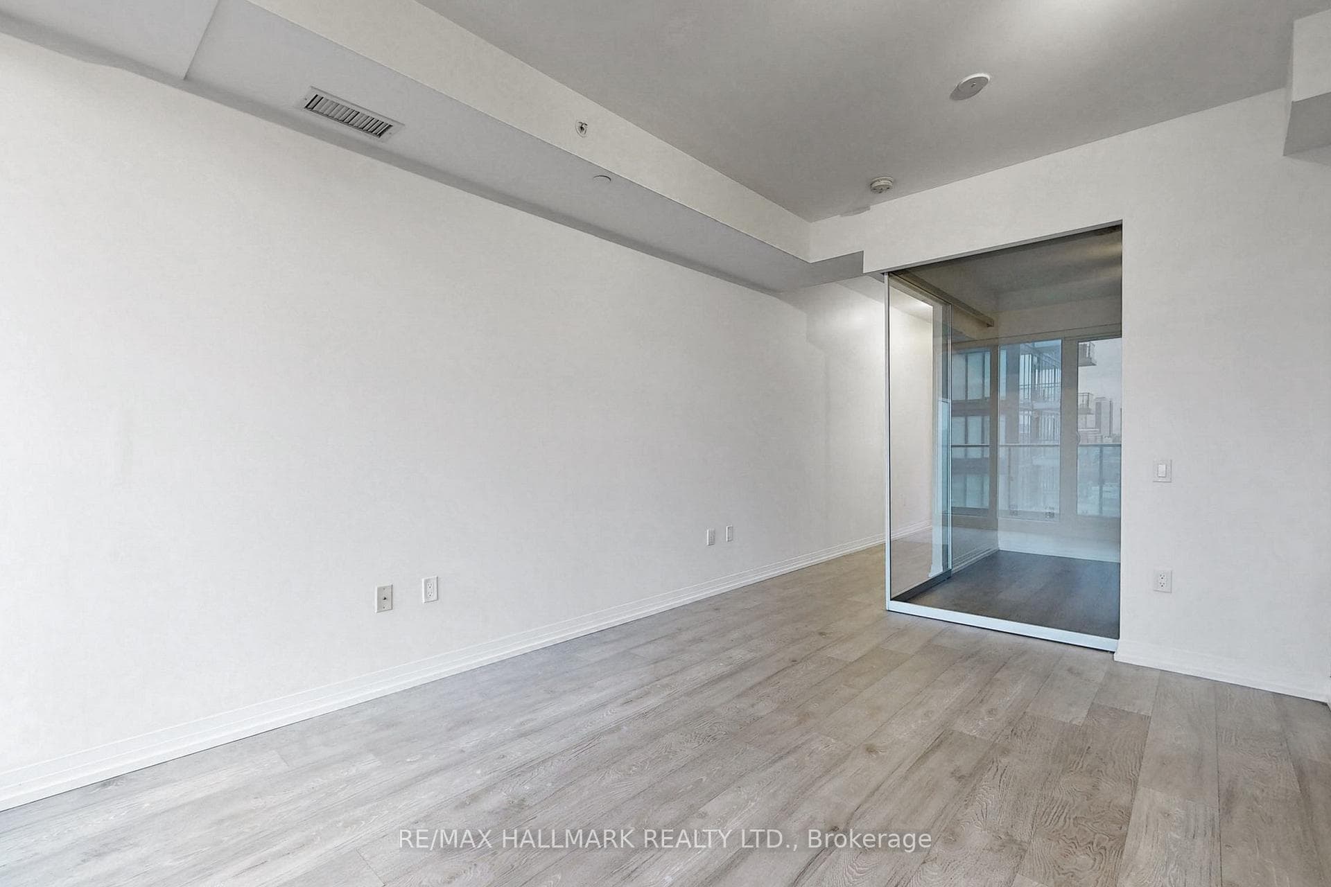251 Jarvis Street Unit 934 photo 15