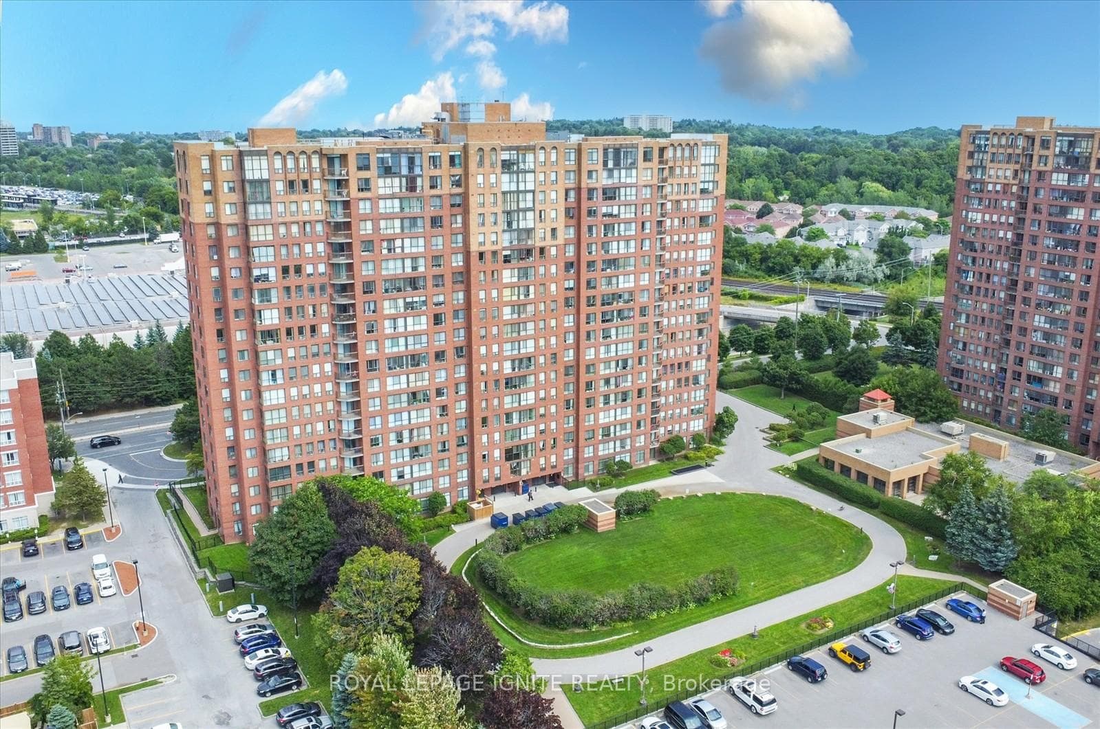 330 McCowan Road Unit PH 1914 photo 1