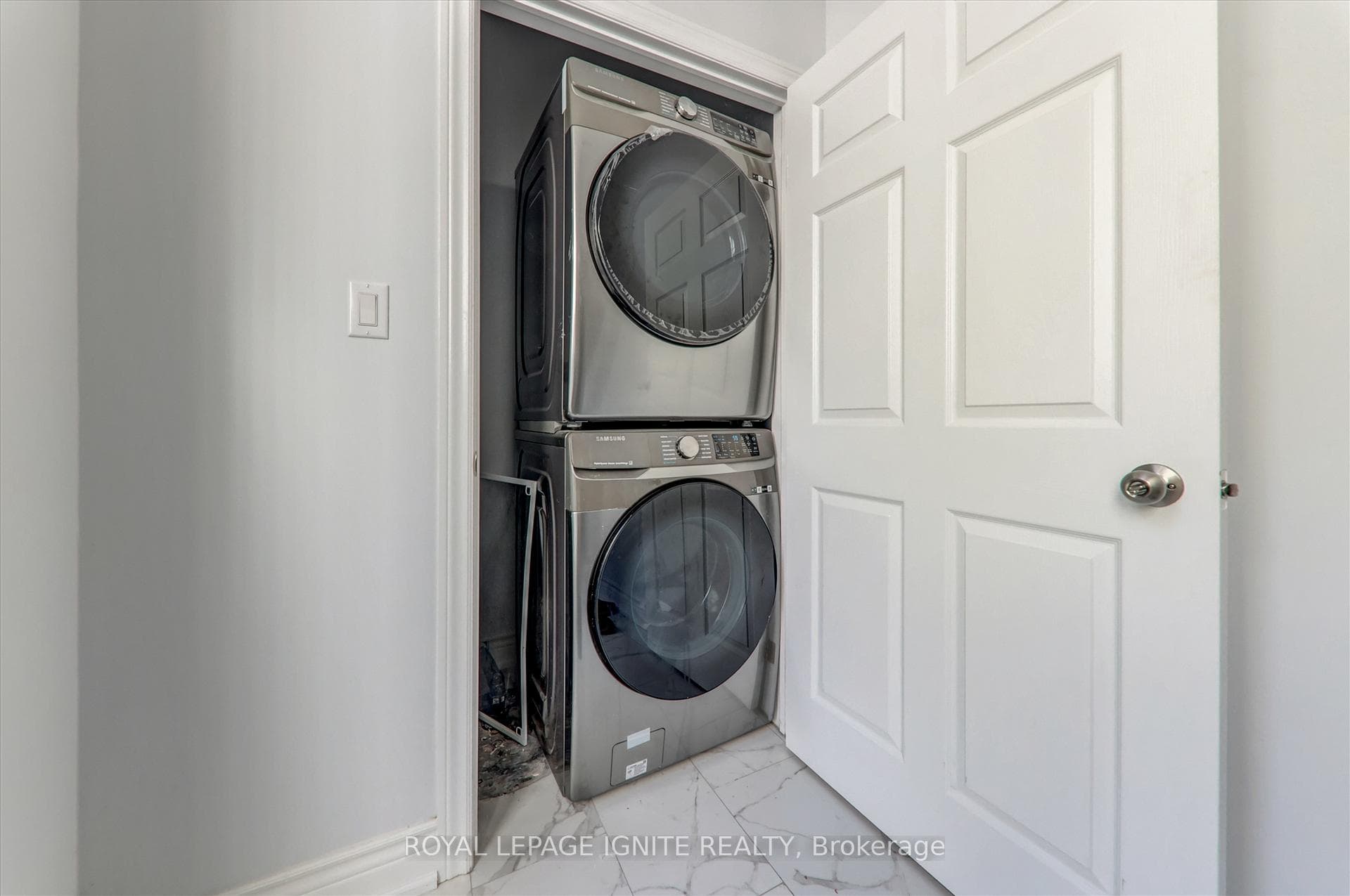 123 Baldwin Street photo 34