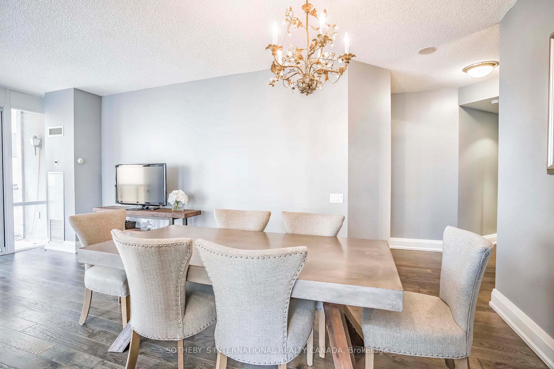 85 Bloor Street Unit 511 photo 10