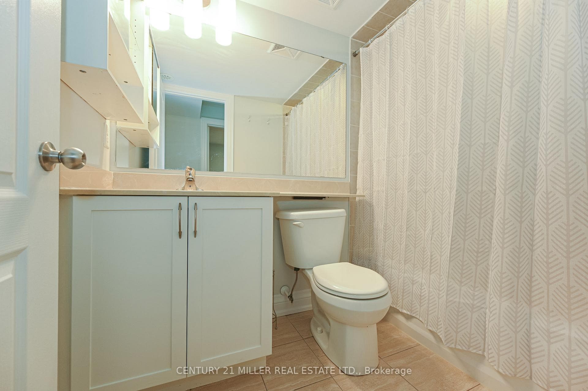 43 Hays Boulevard Unit 2 photo 9