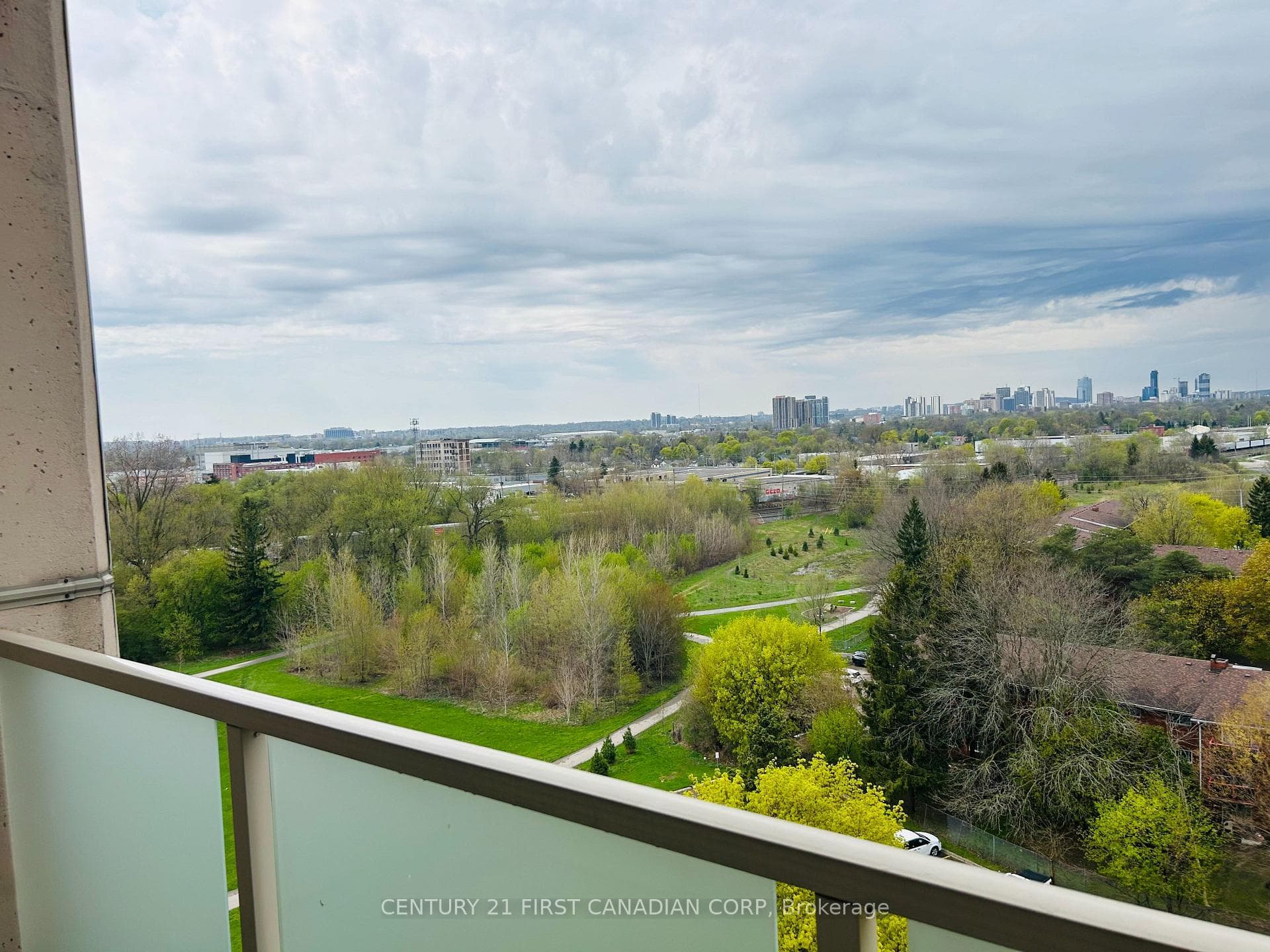573 Mornington Avenue Unit 1009 photo 3