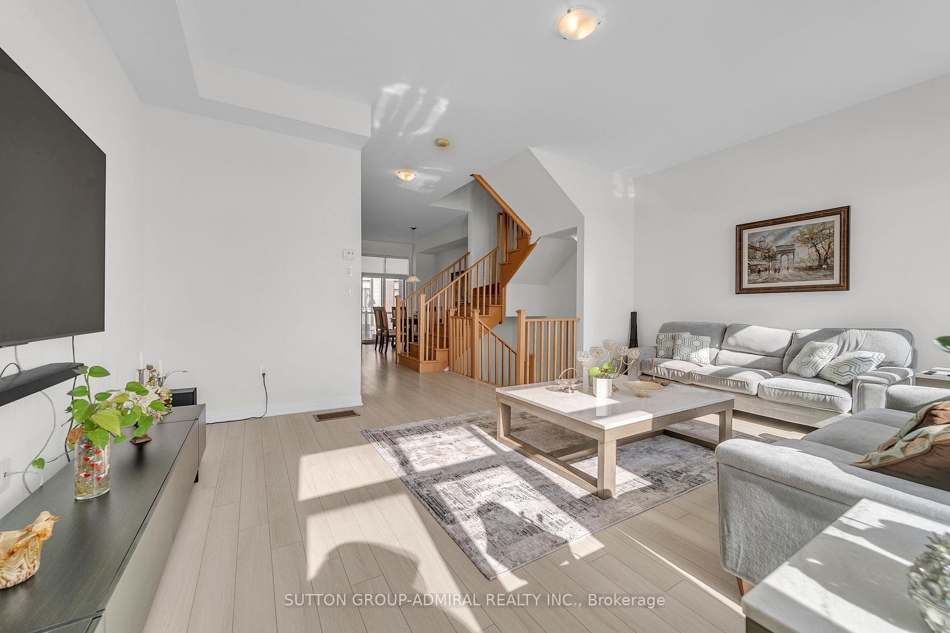 70 Lunay Drive photo 17