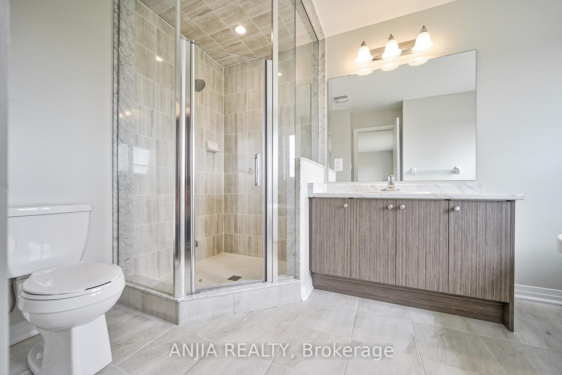 1285 Broderick Street photo 36