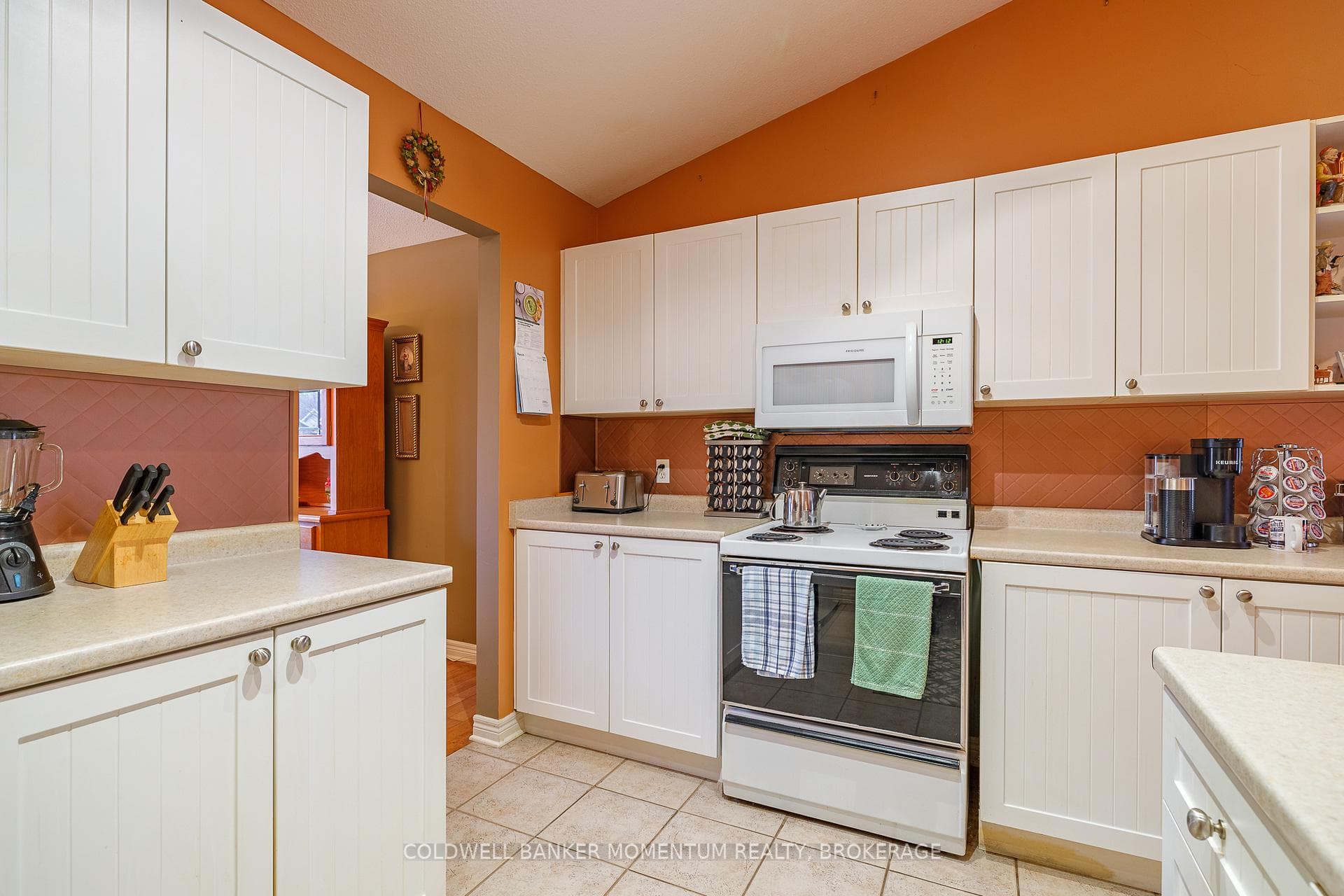 47 Thorold Avenue photo 14