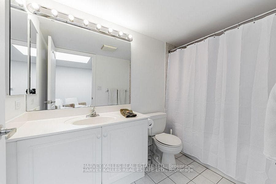5418 Yonge Street Unit TH122 photo 27