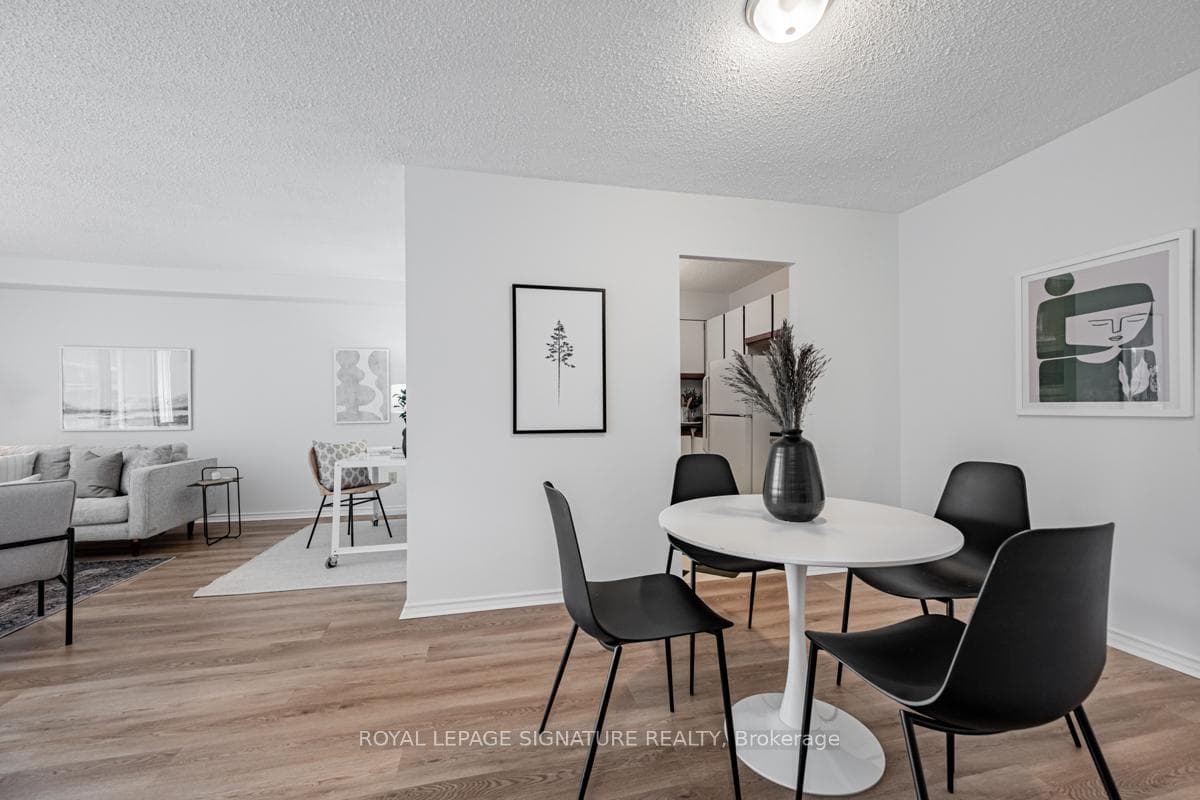 212 St George Street Unit 402 photo 13