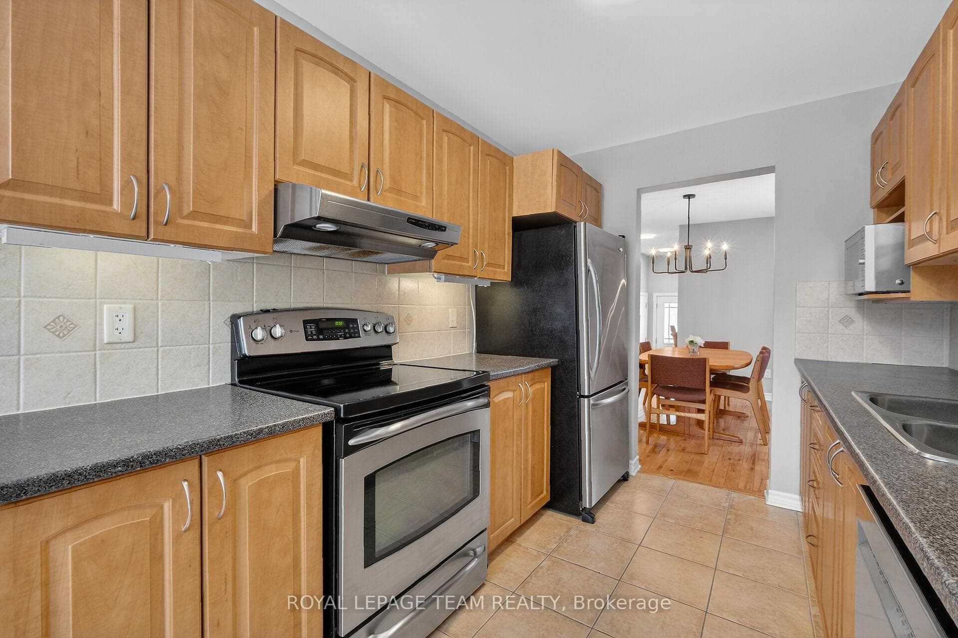 124 Tacom Circle photo 18