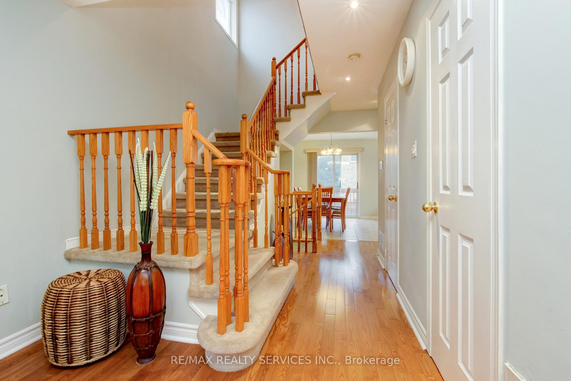 93 Starhill Crescent photo 6