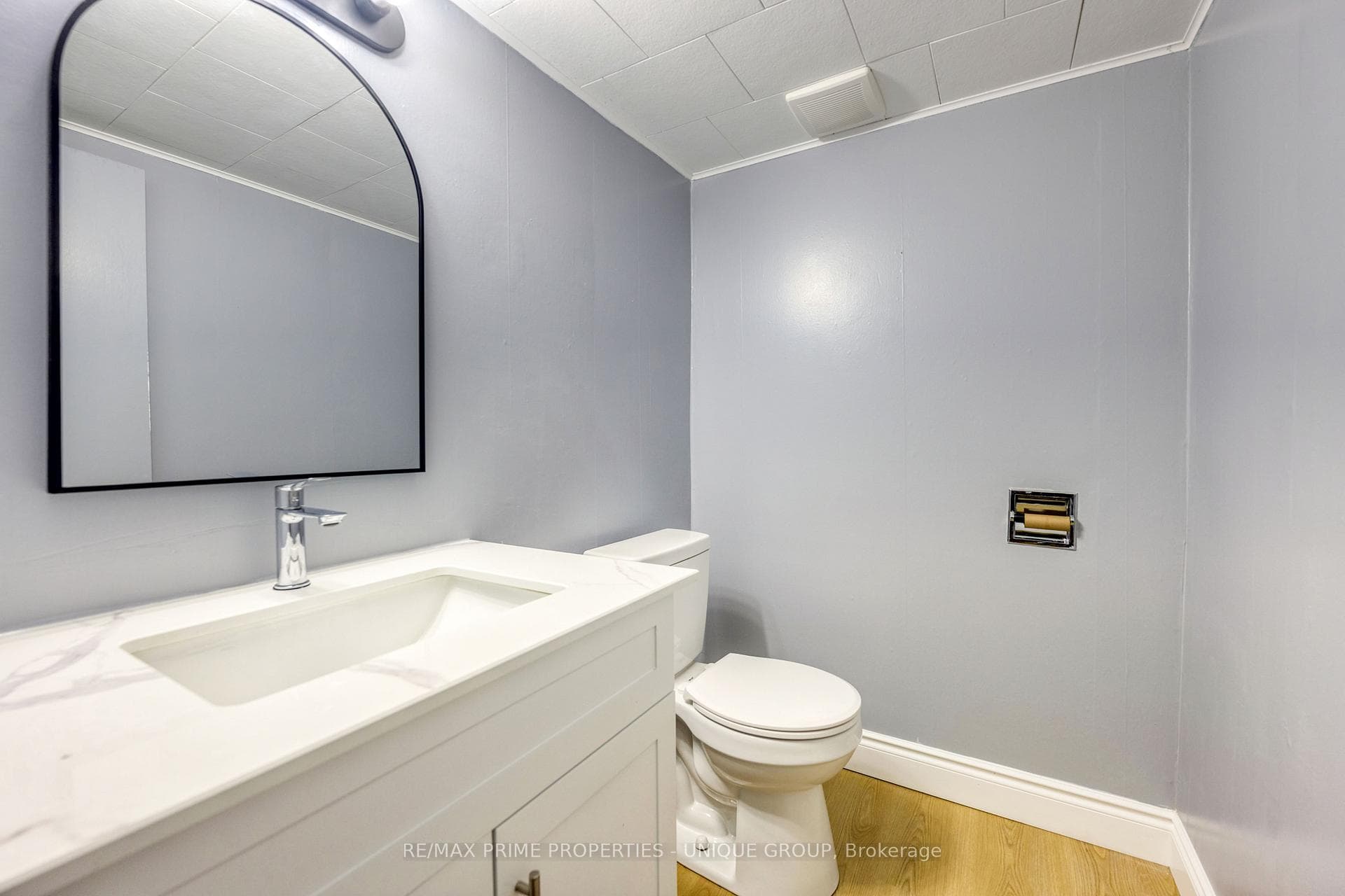 890 Hollands Avenue photo 31