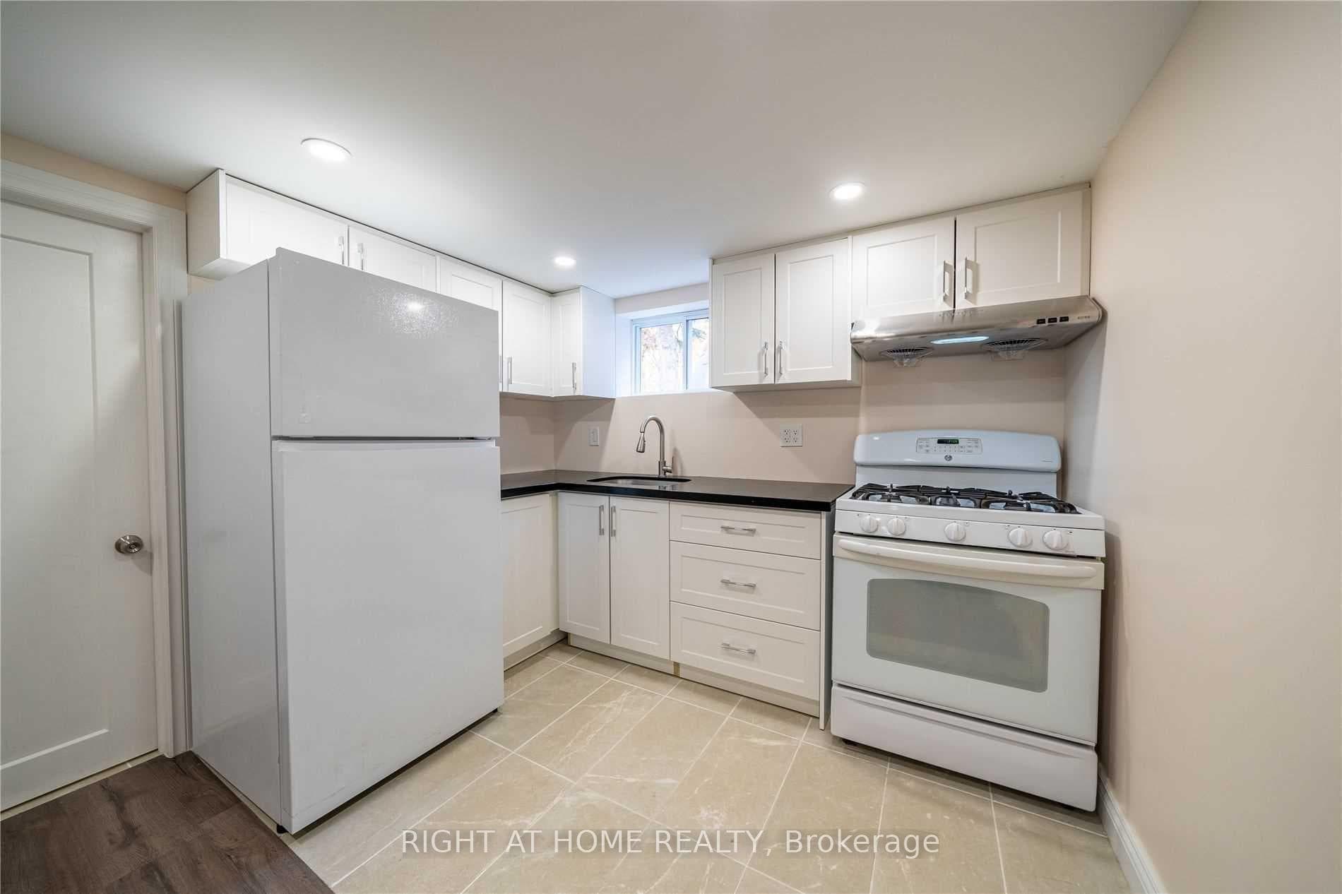 841 Reytan Boulevard Unit Lower A photo 4