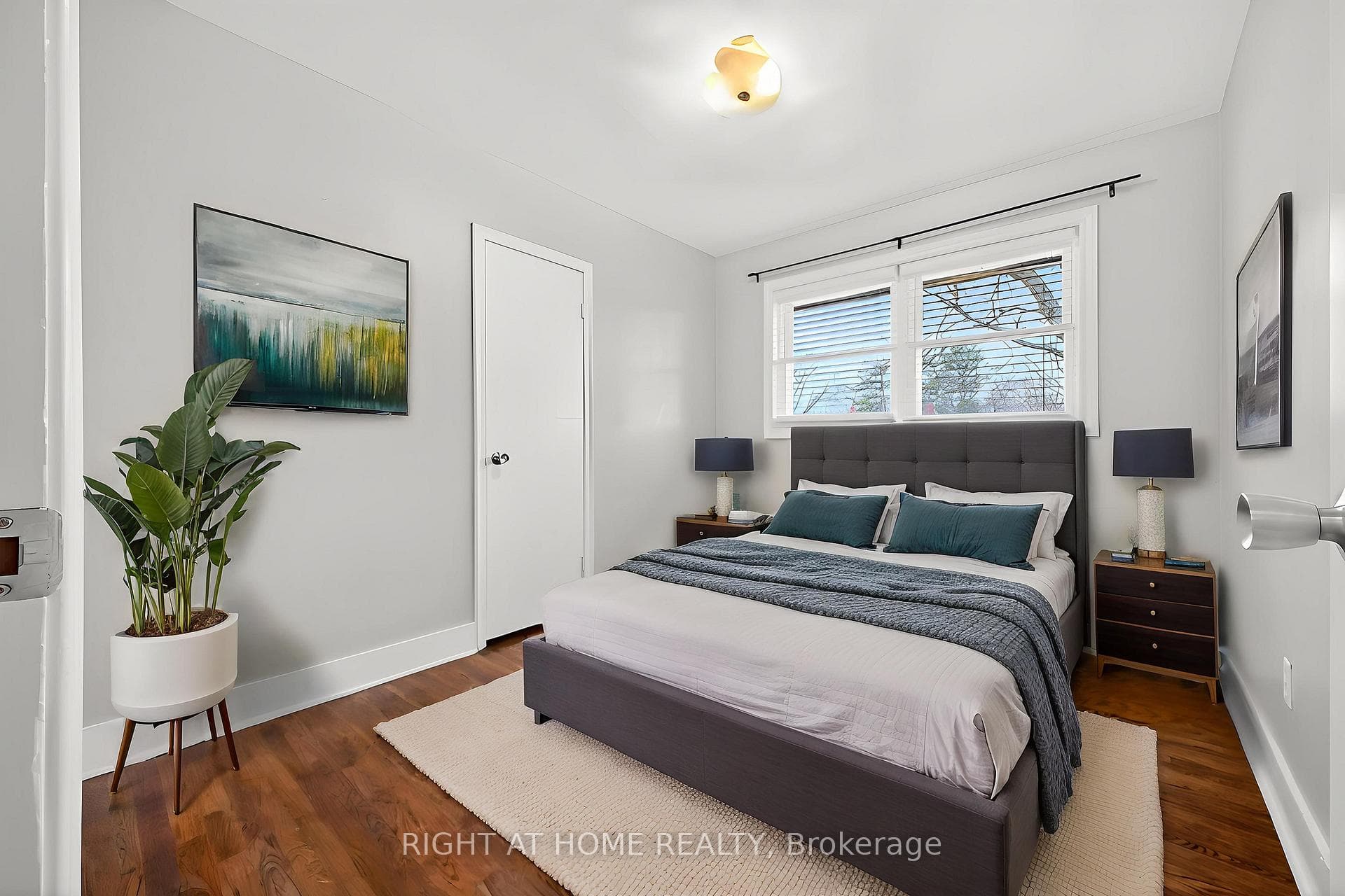 2nd Bedroom Furnished Using AI