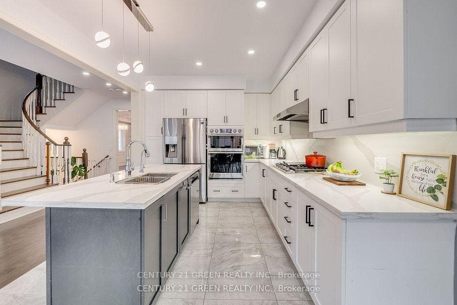 86 Colville Place photo 14