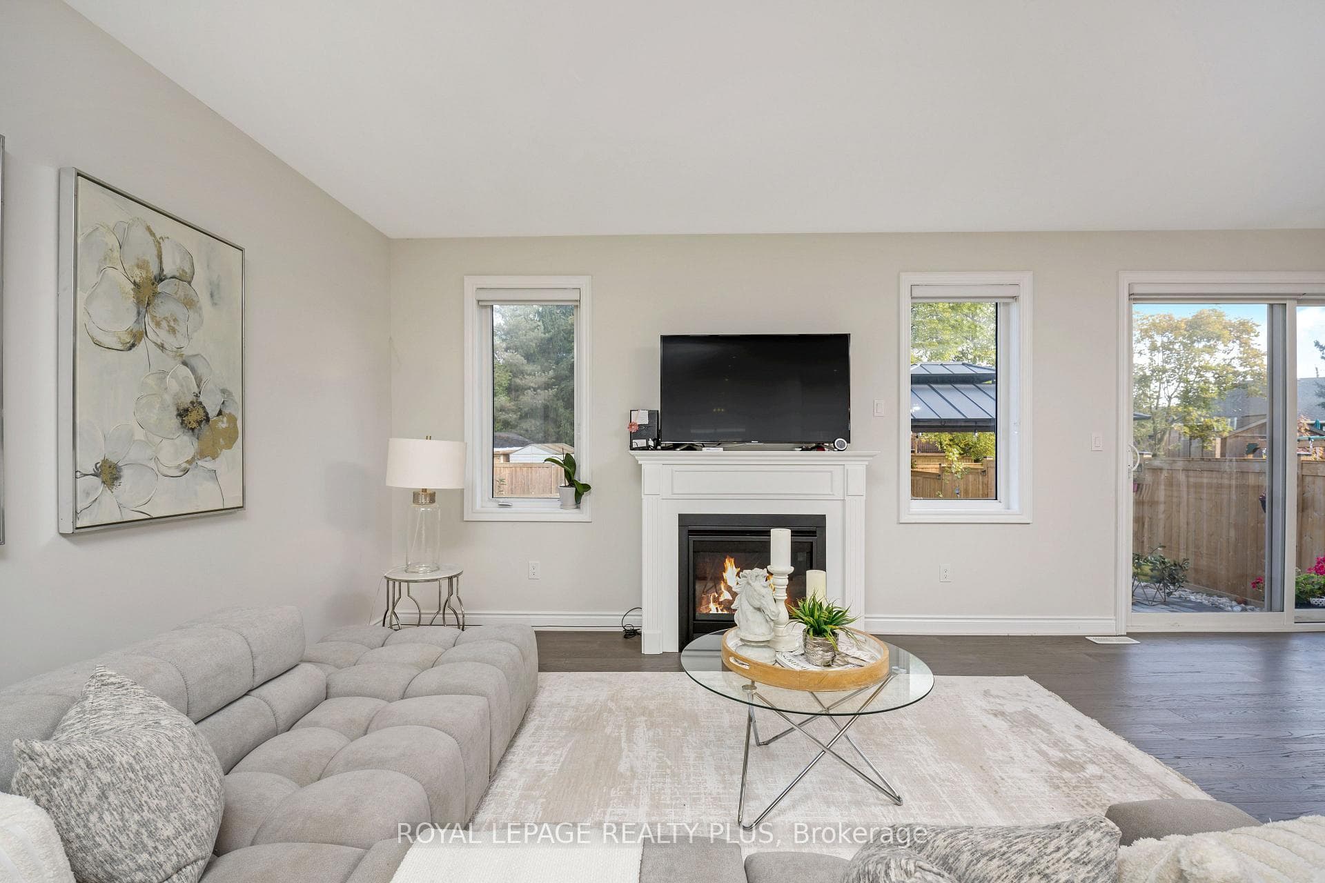 164 Harpin Way photo 9