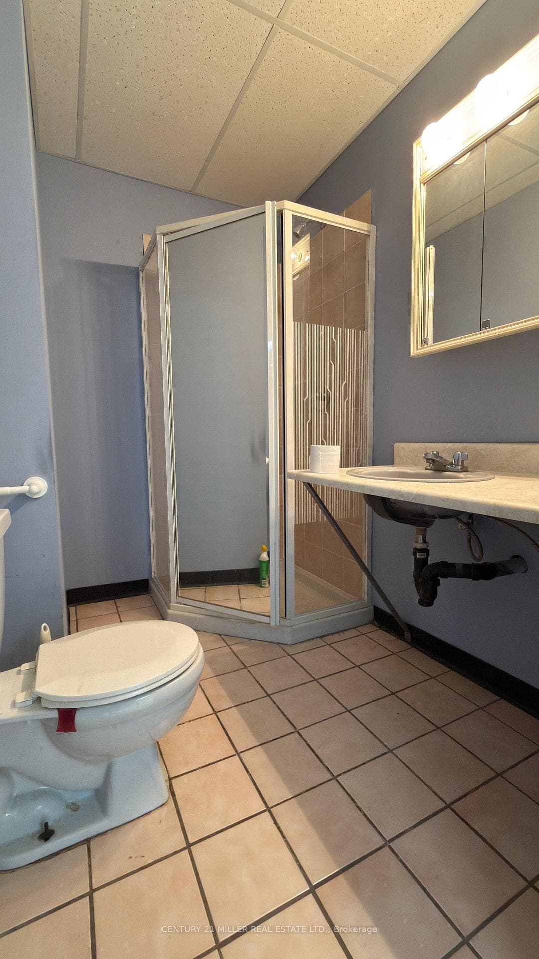 775 Pacific Road Unit 33 photo 16