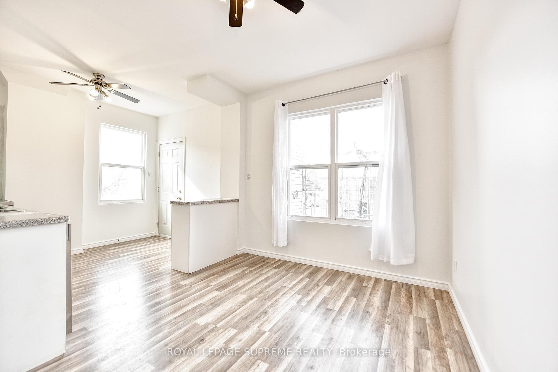 252 Symington Avenue photo 11