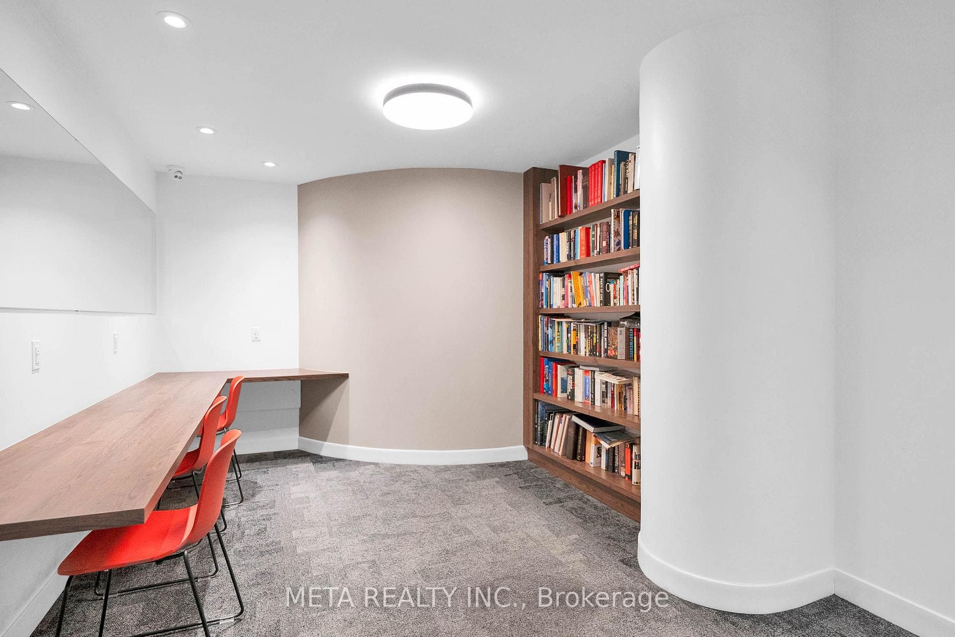 Library/Business centre