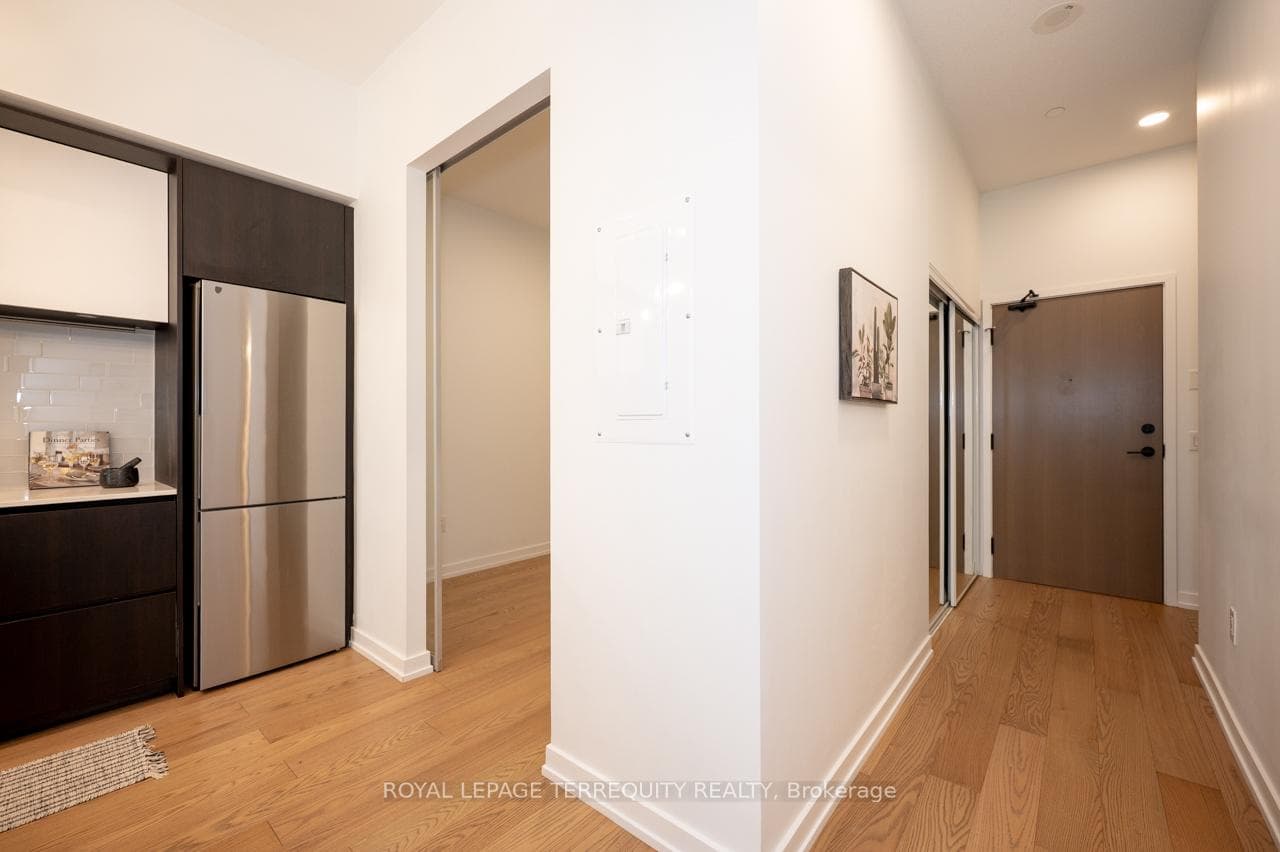 34 Tubman Avenue Unit 306 photo 28