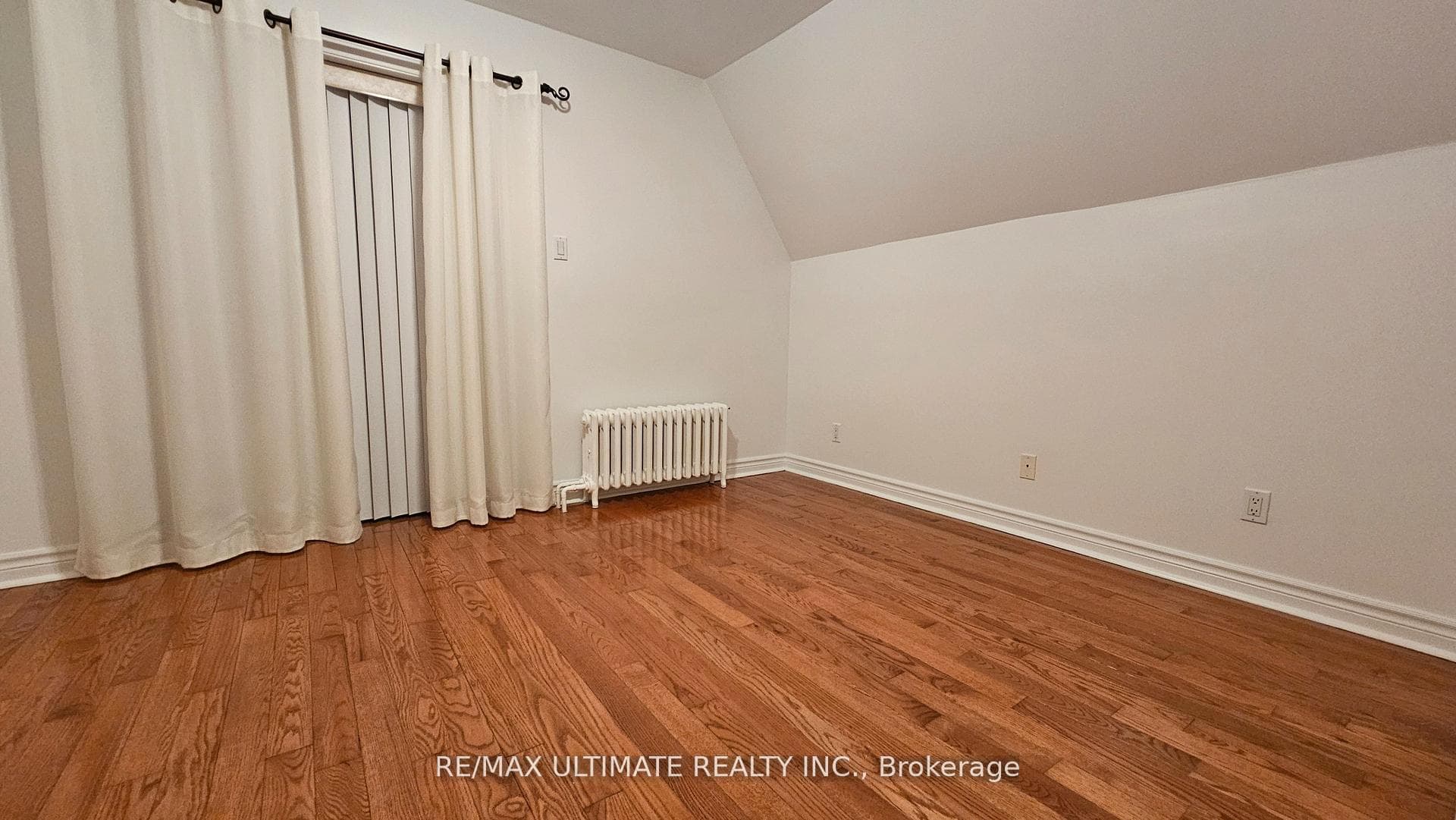 389 Westmoreland Avenue Unit 2nd Floor photo 8