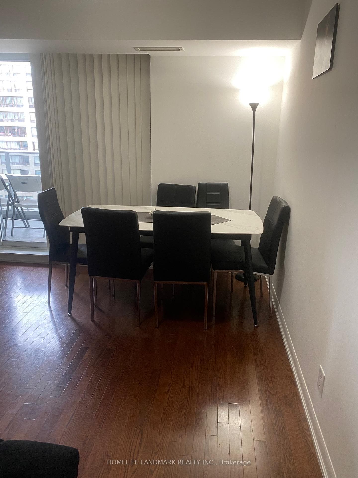 5793 Yonge Street Unit 805 photo 10