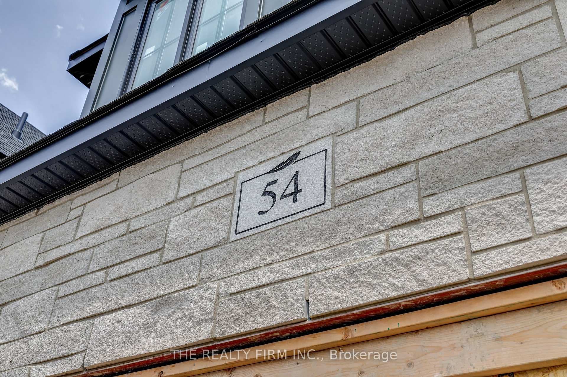 54 Royal Crescent photo 3