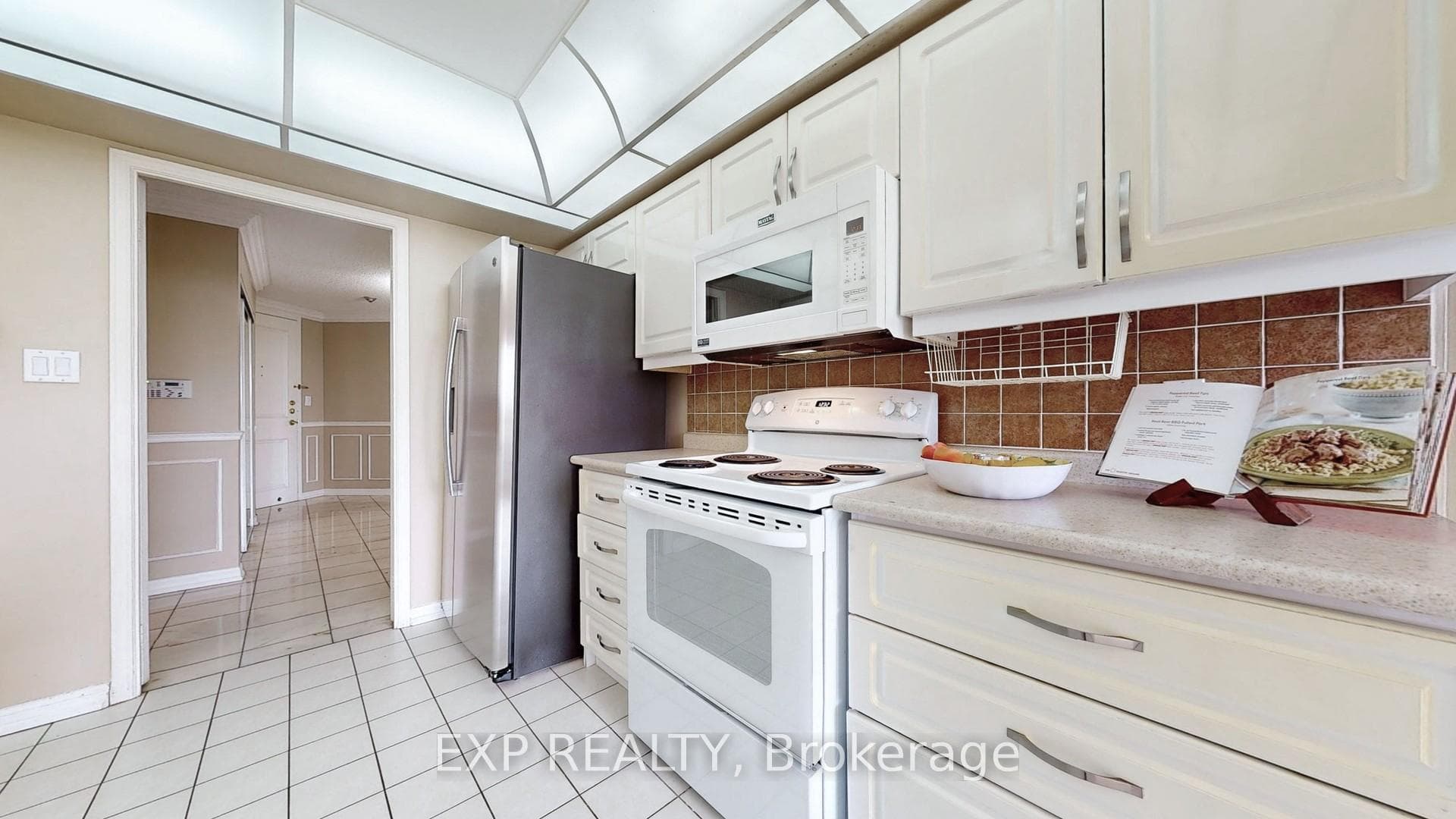 610 Bullock Drive Unit 410 photo 12