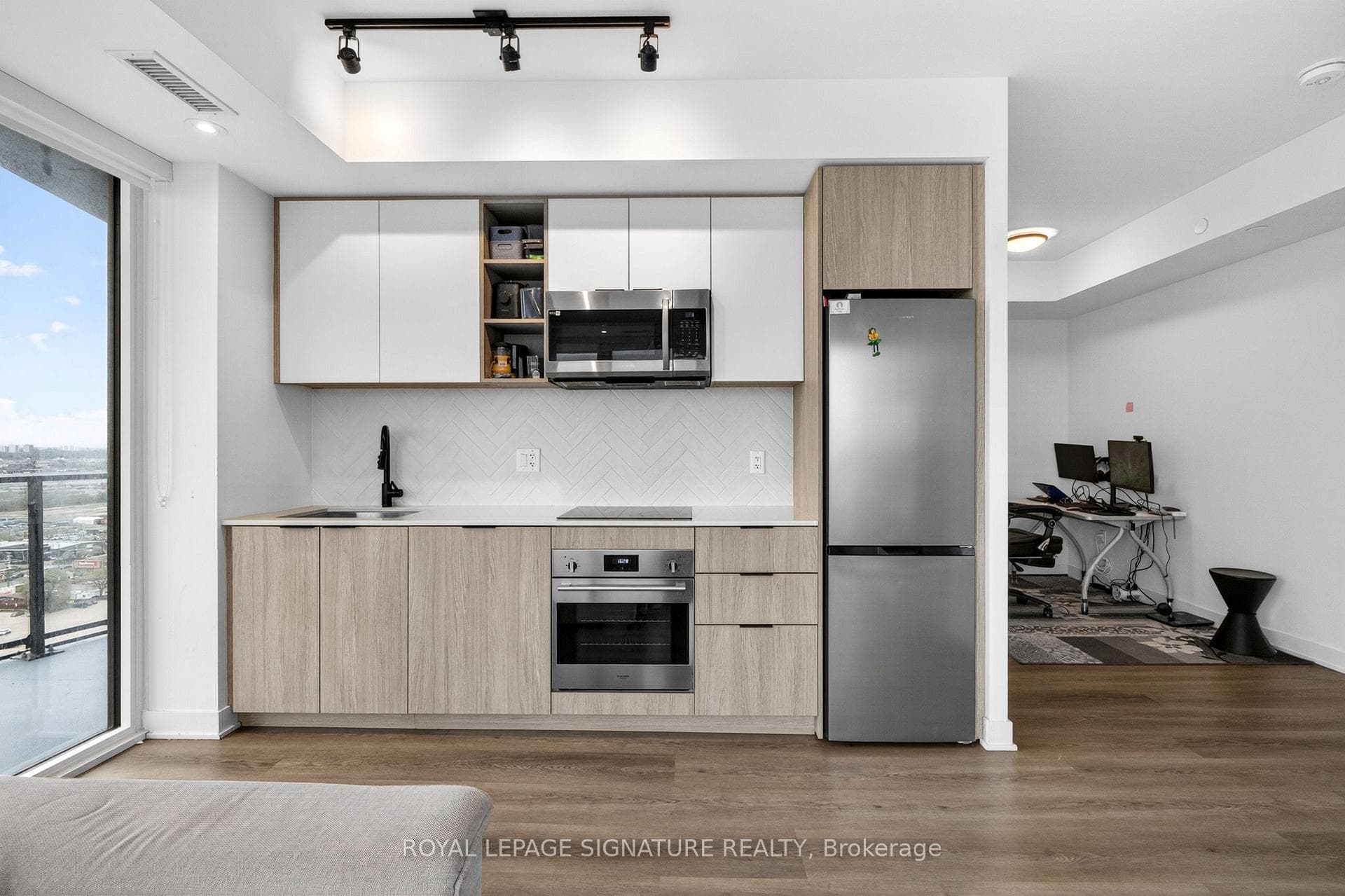36 Zorra Street Unit 2309 photo 17