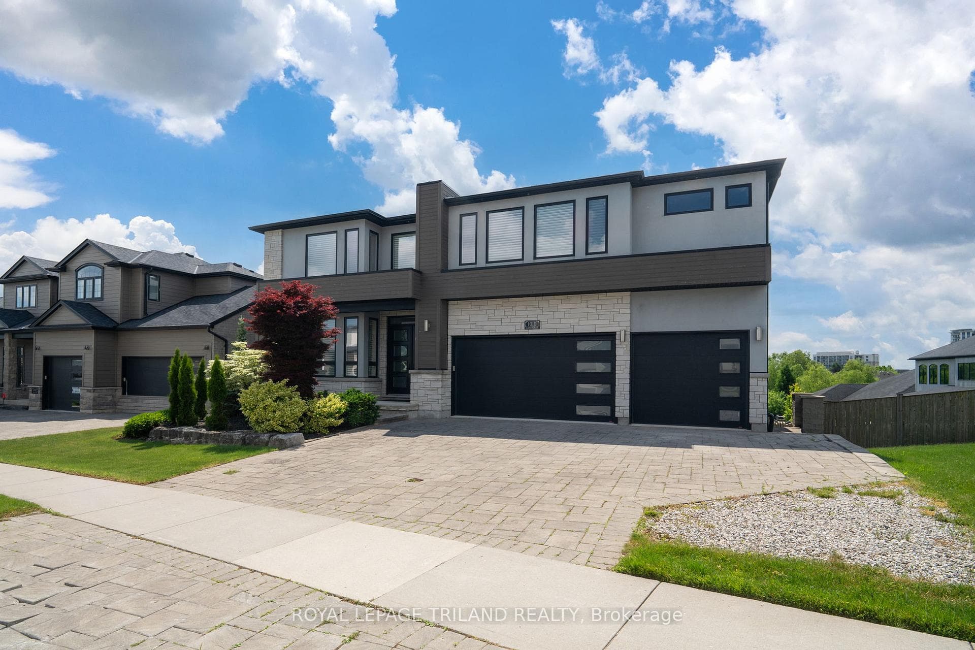 1010 Longworth Road photo 3
