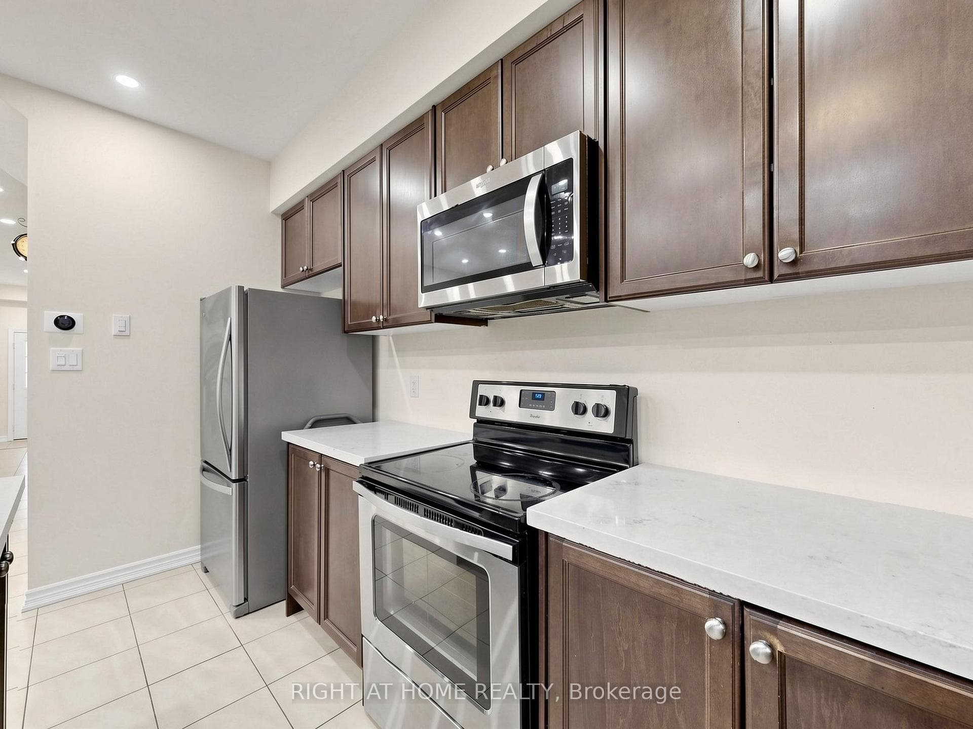 124 Mosaic Drive photo 16