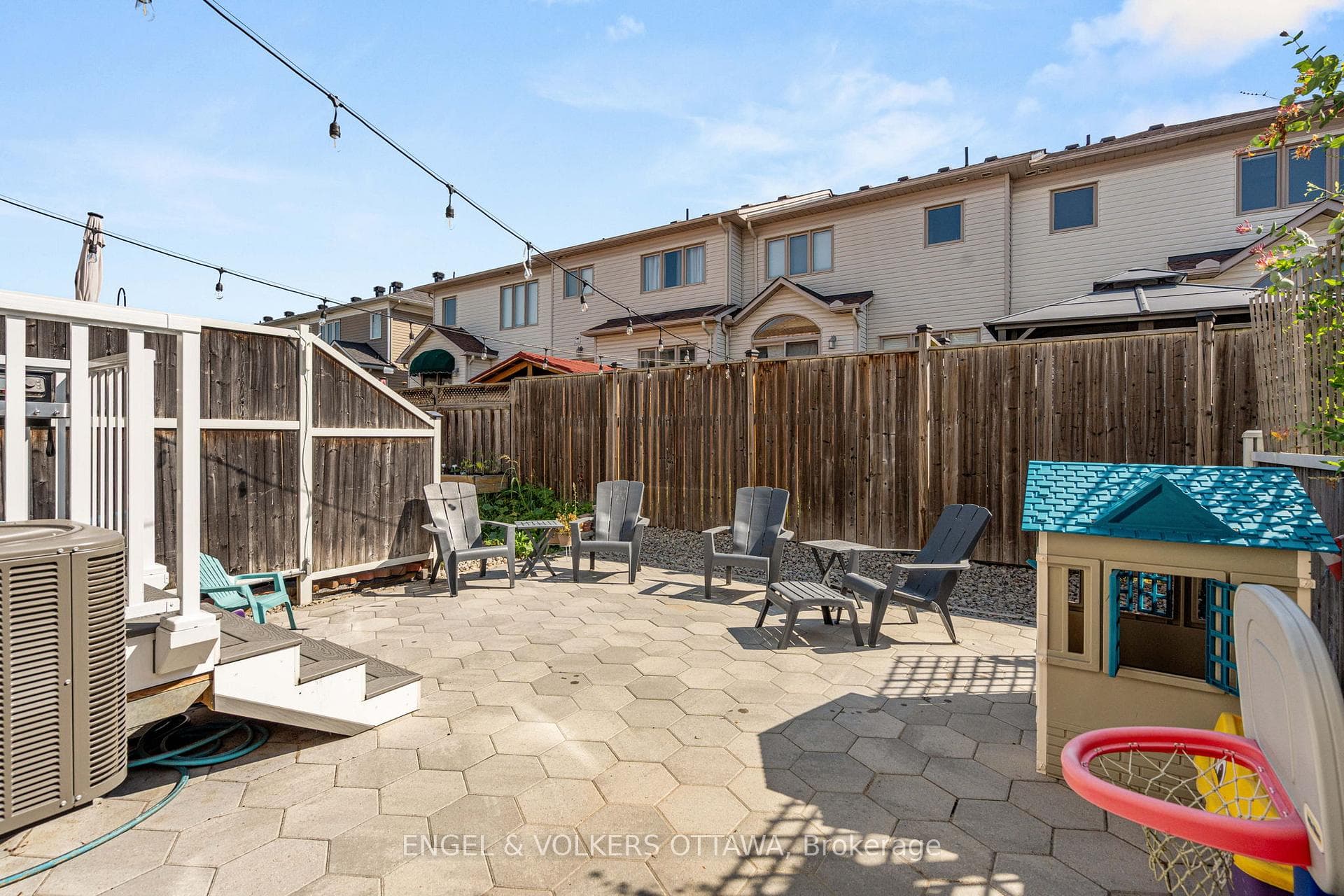 541 Langelier Avenue photo 34