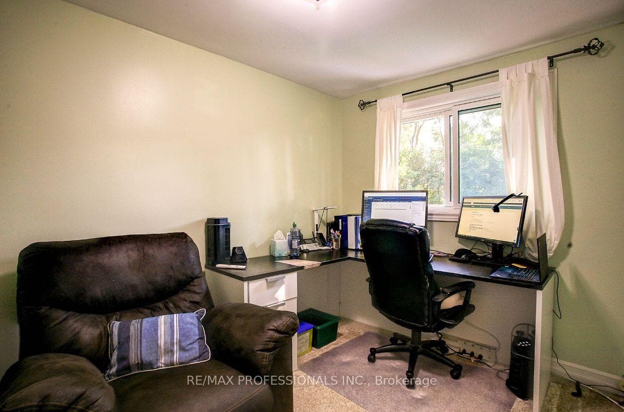 1410 Charles Drive photo 21
