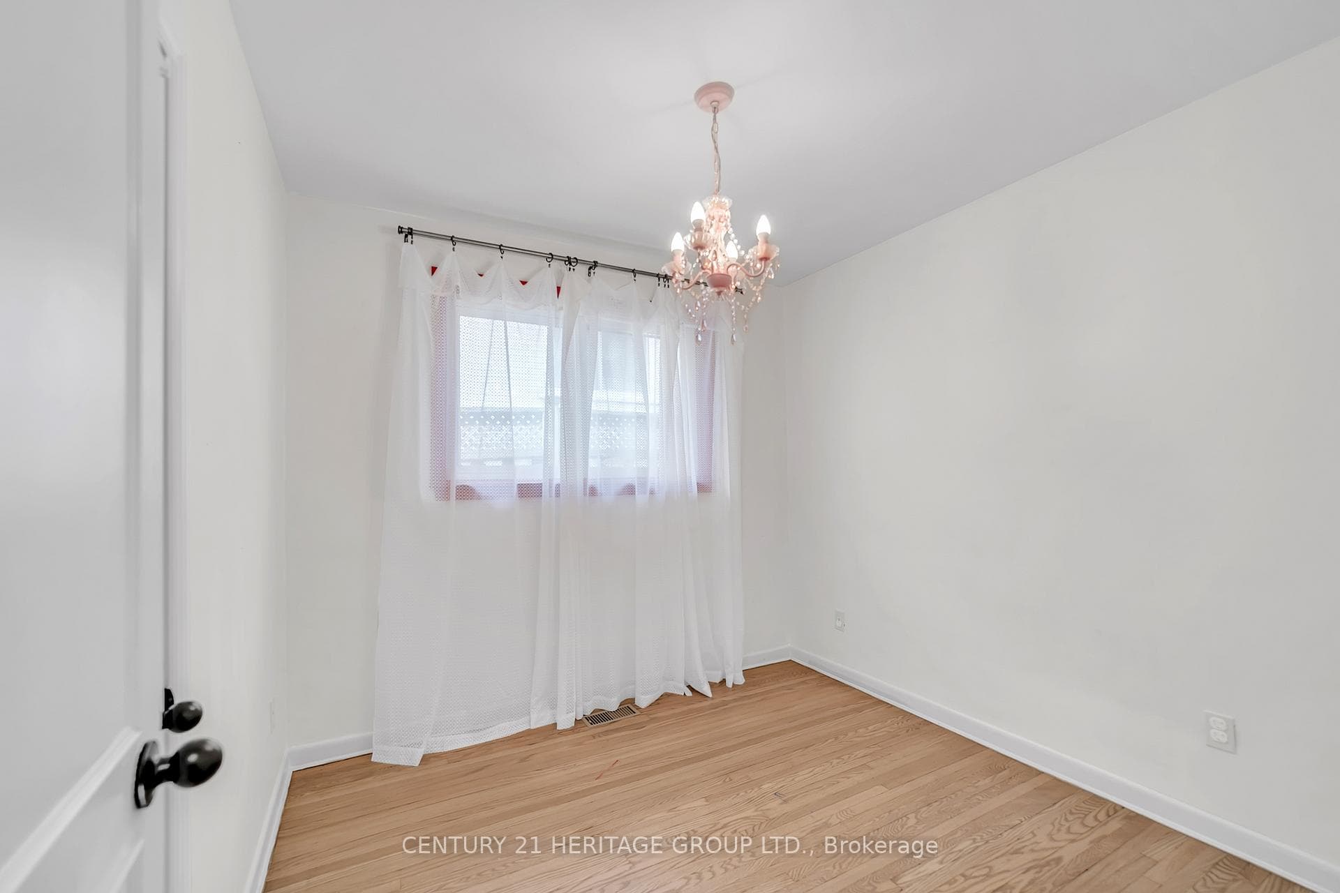 257 Woodsworth Road Unit Main photo 14