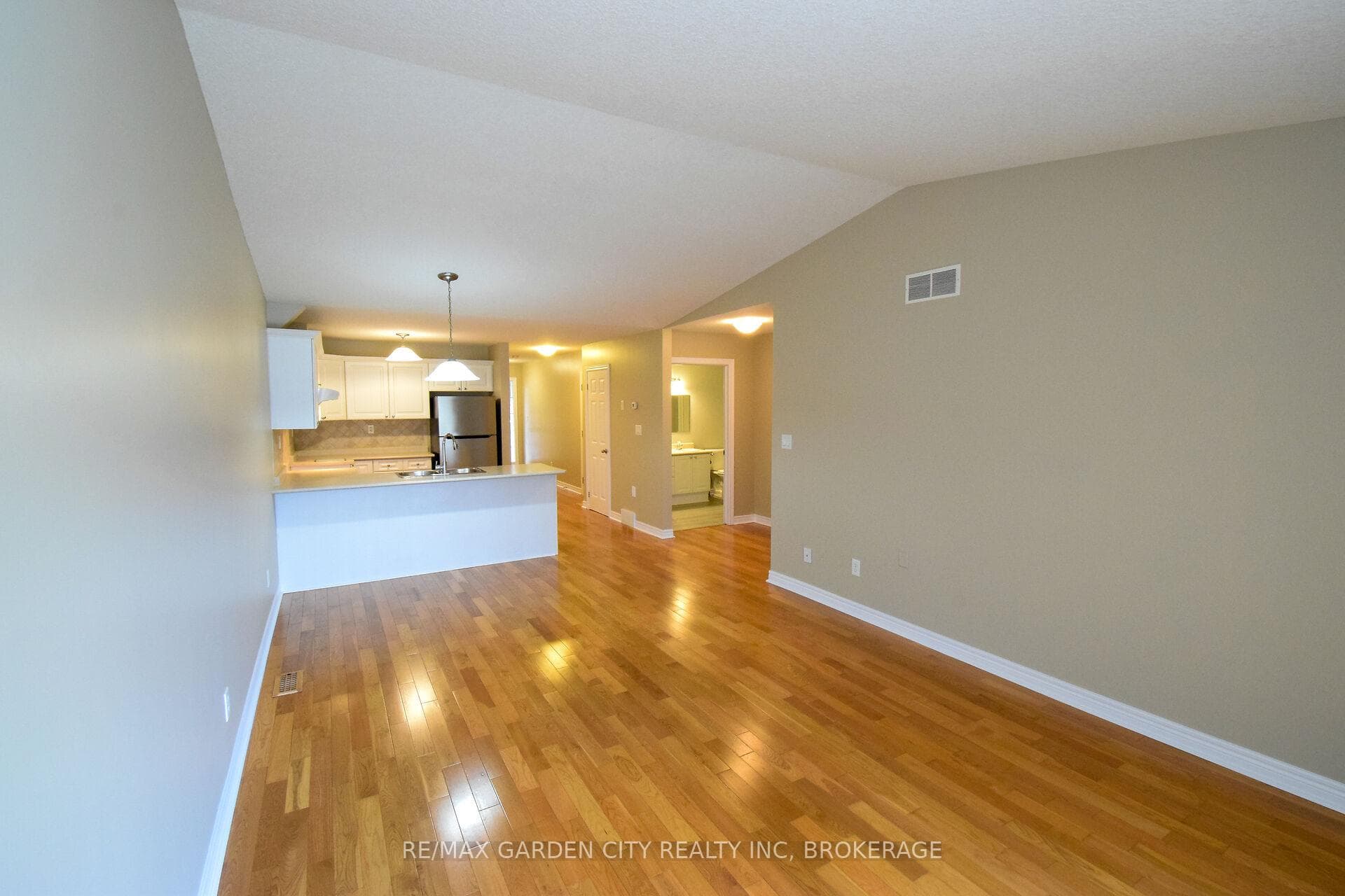 162 FIRST Street Unit 11 photo 13