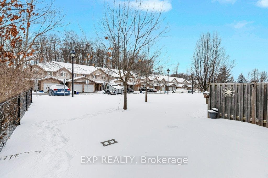 332 Fallowfield Drive photo 28