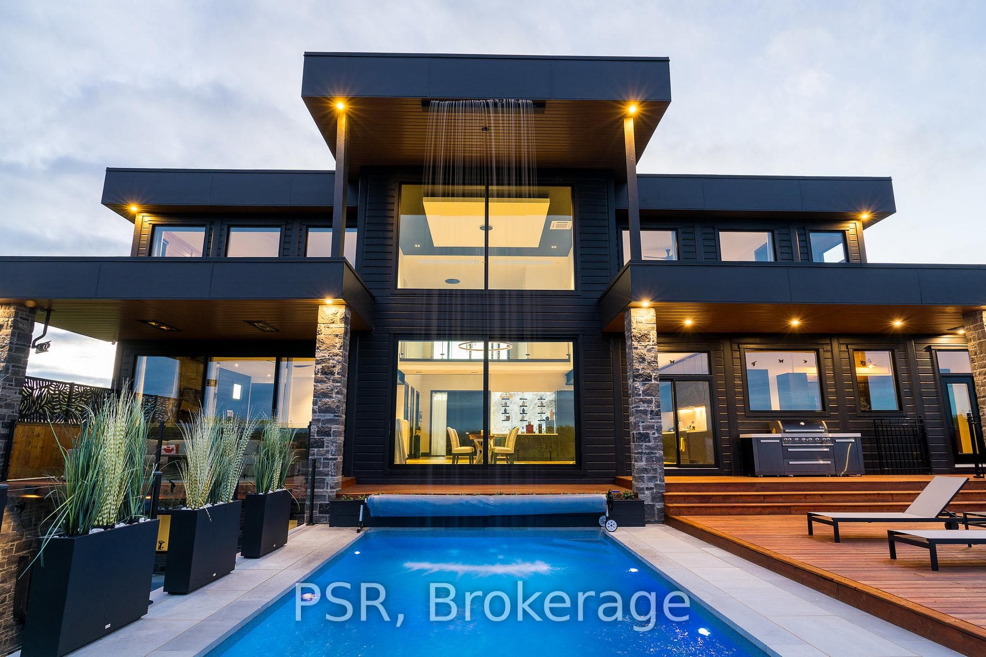 4 Raintree Court photo 34