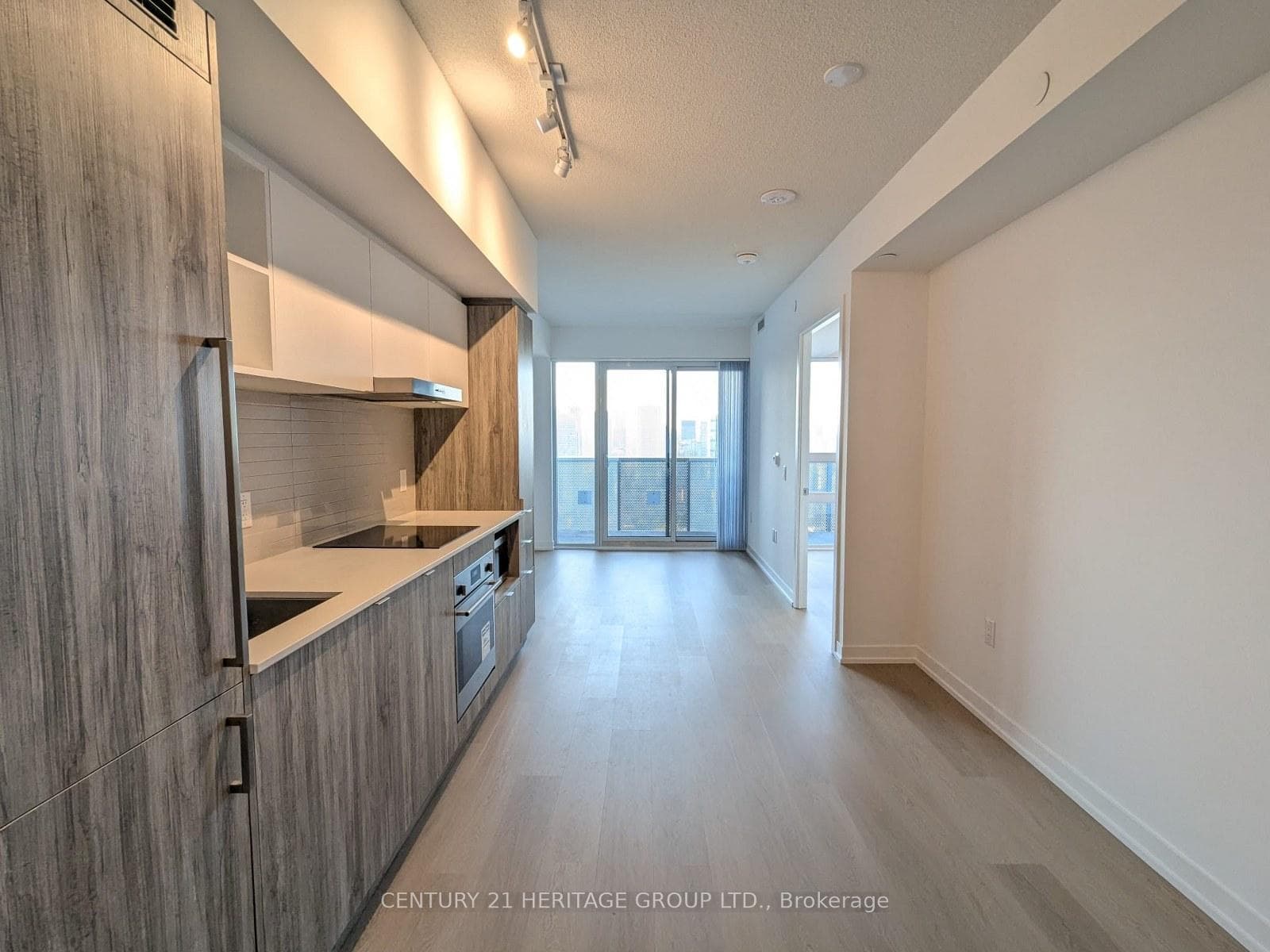 138 Downes Street Unit 4501 photo 19