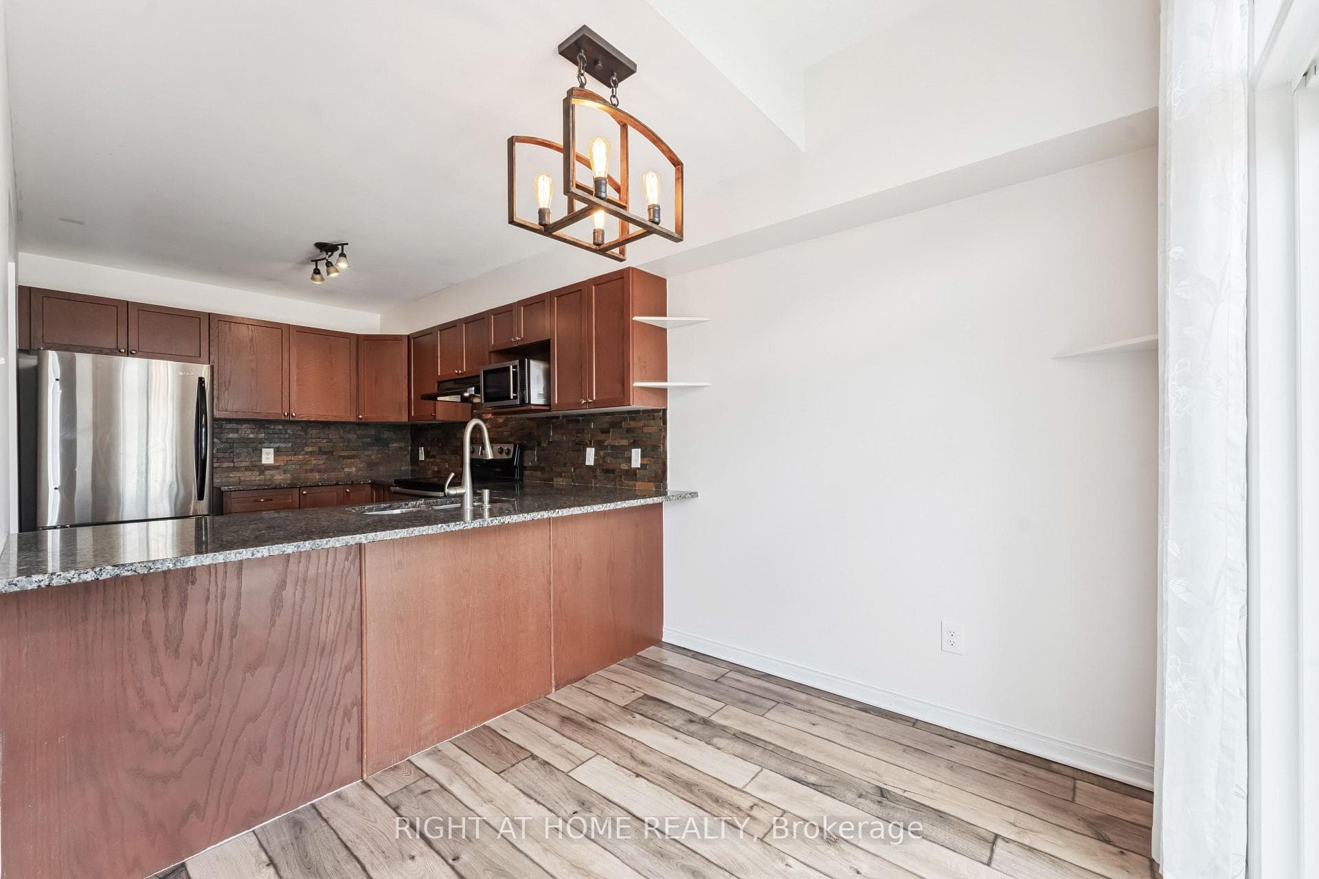 142 Lokoya Street photo 9