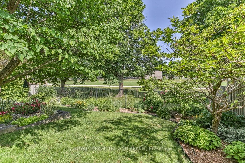 1221 GLENORA Drive photo 49
