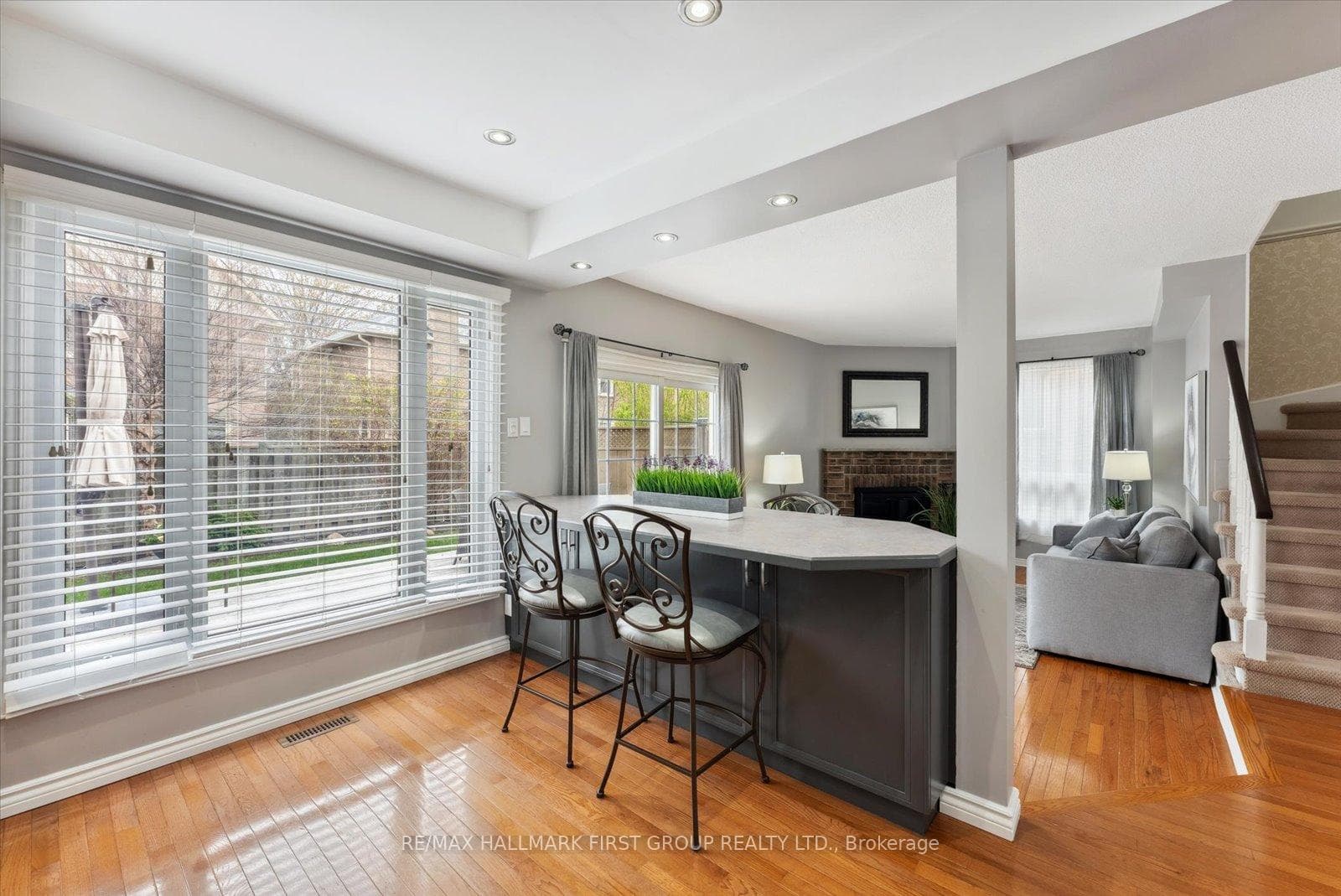 56 Addley Crescent photo 4