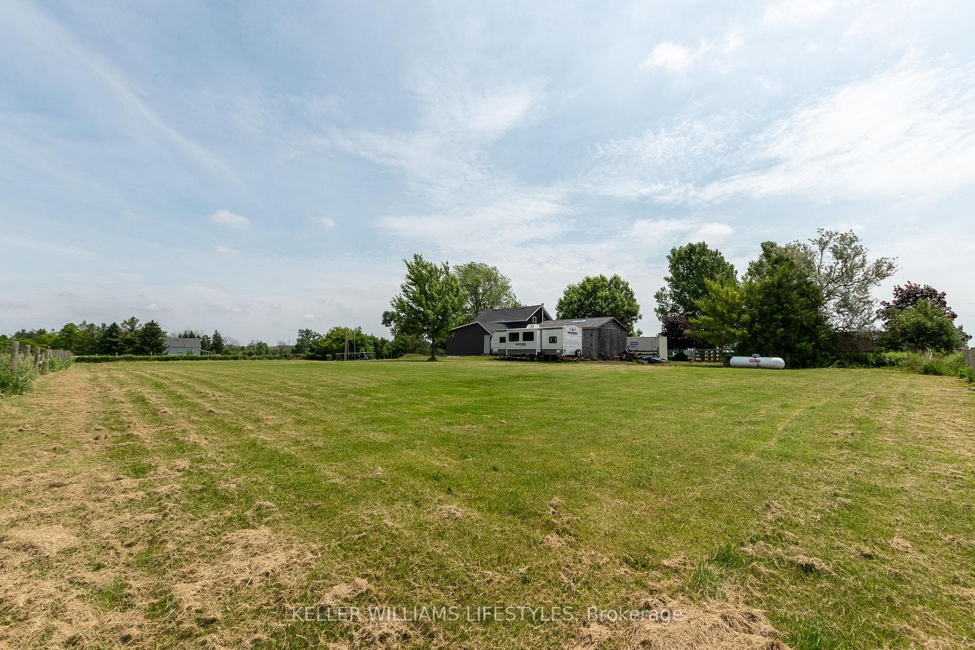 28286 Duff Line photo 32