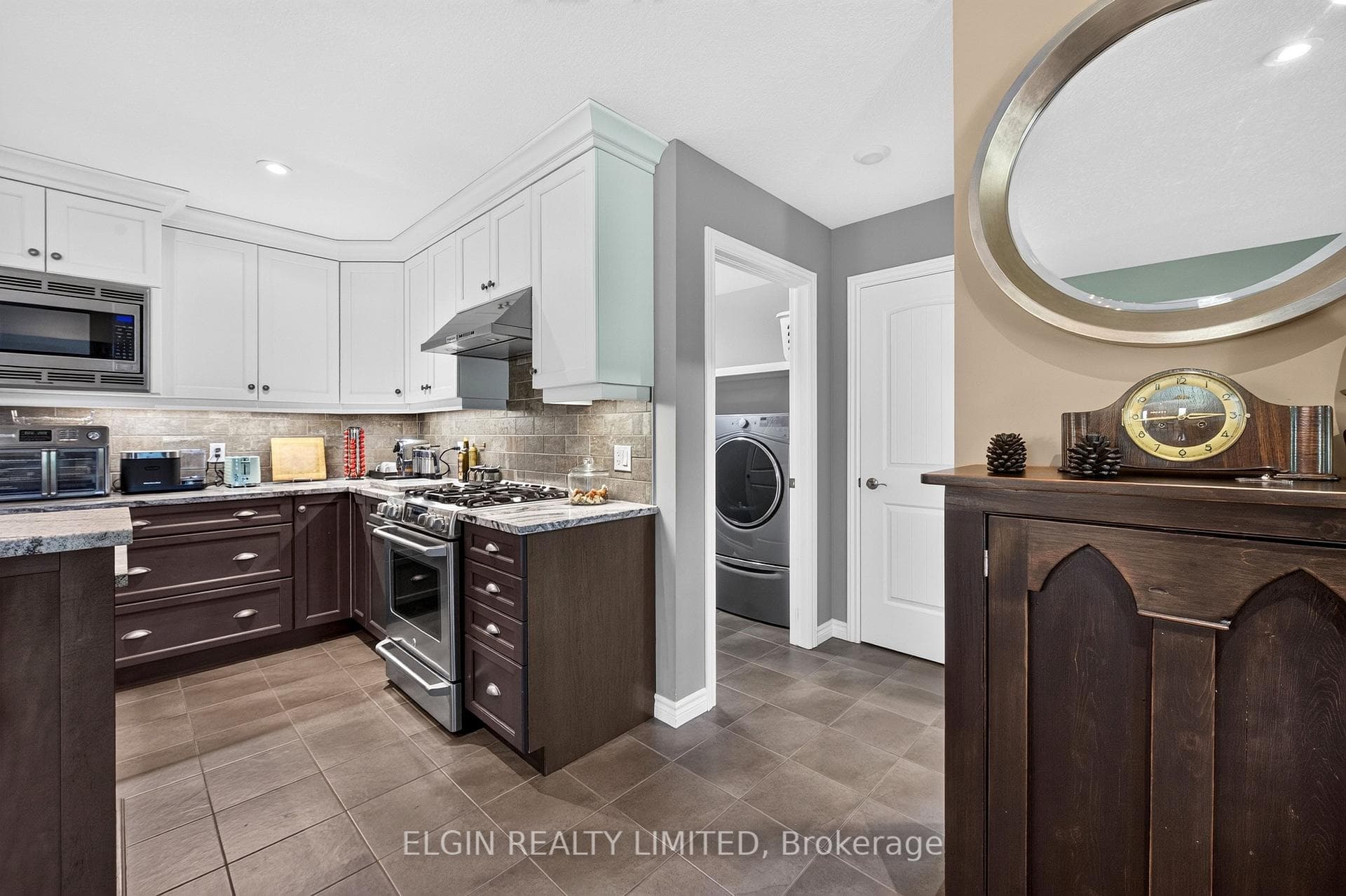 182 Emery Street photo 18