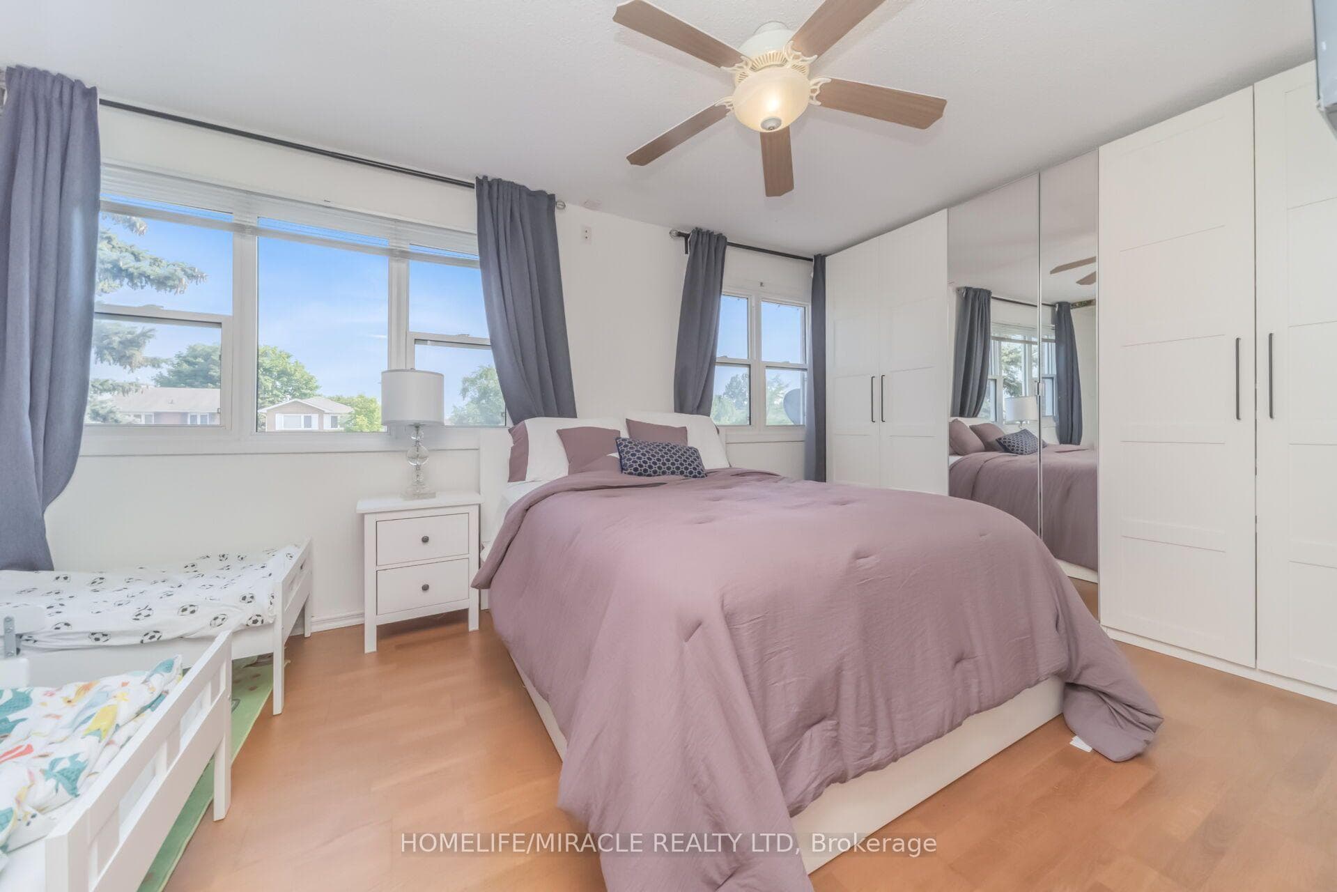 64 Aurora Place photo 23